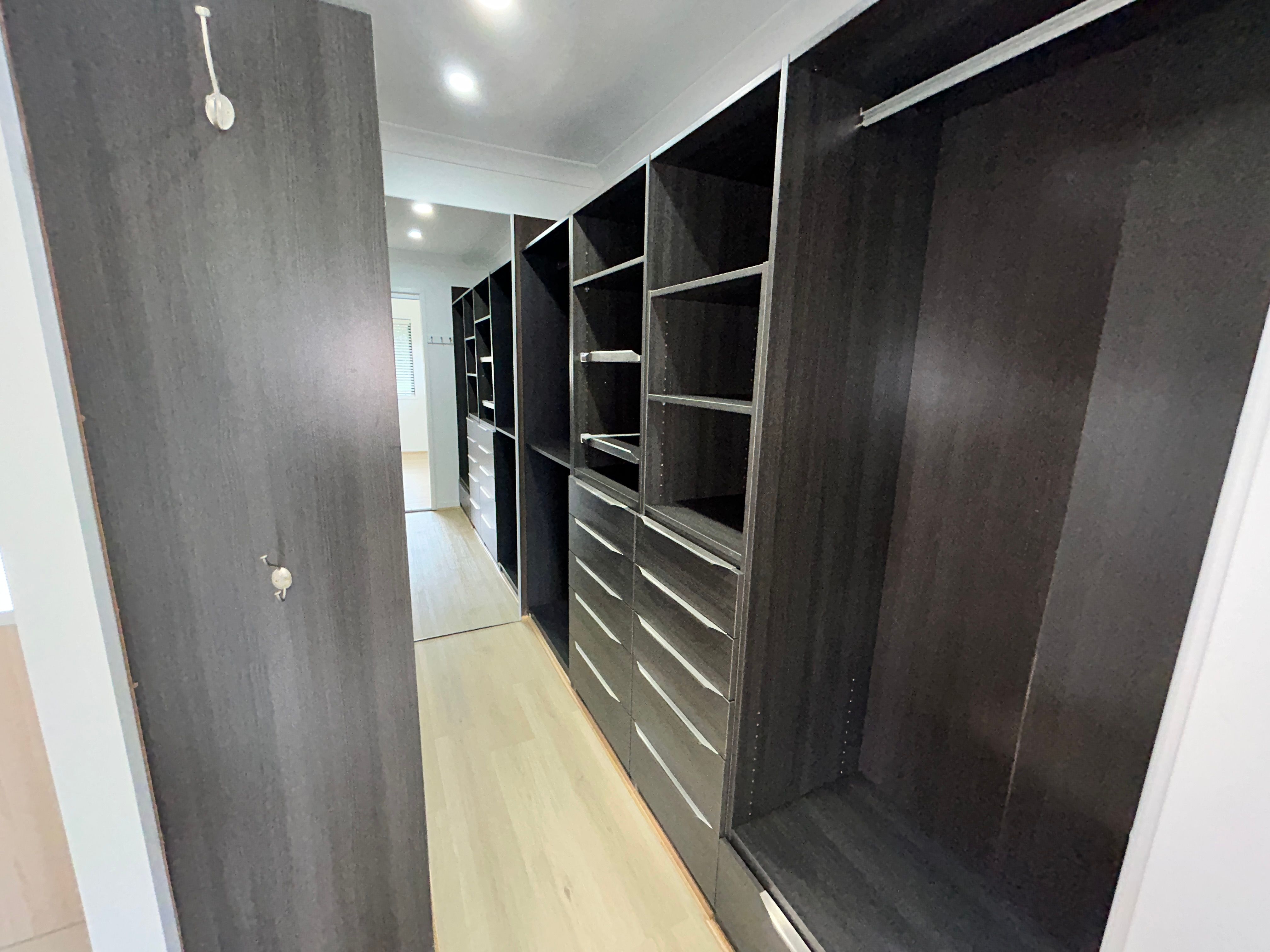 73 Hollywood Avenue — photo 14 of 30