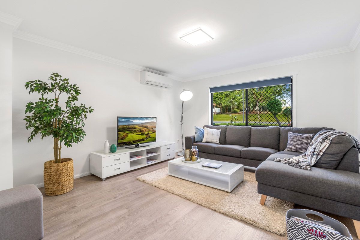 24 Booloumba Crescent, Forest Lake, QLD 4078