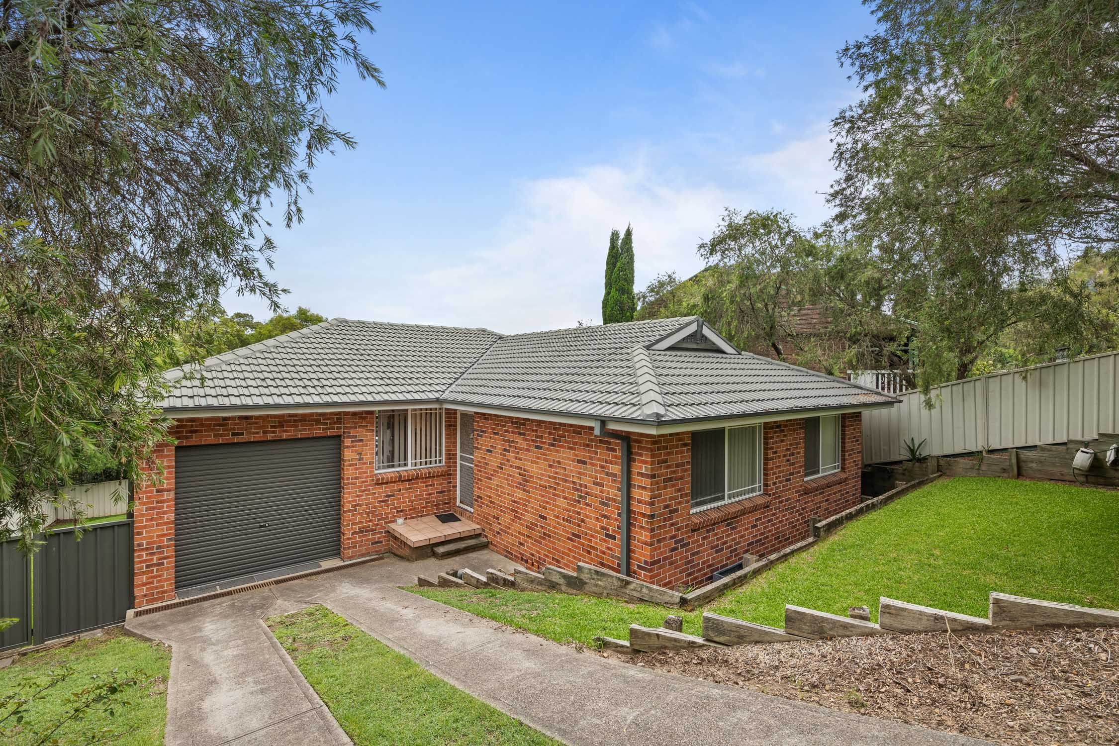 7 Eagle Close, Woodrising NSW 2284