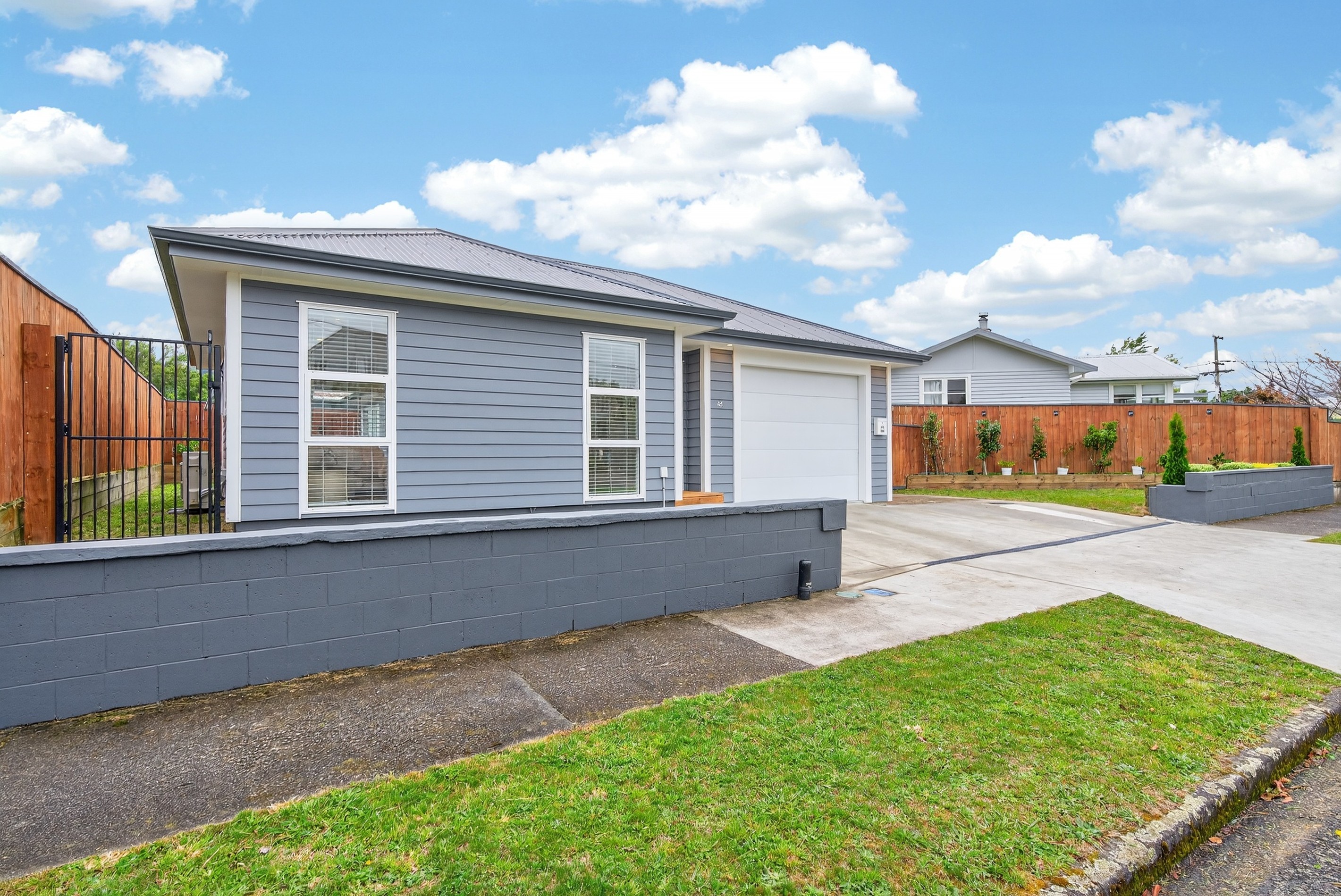 43 Mary Crescent, Elderslea, Upper Hutt City