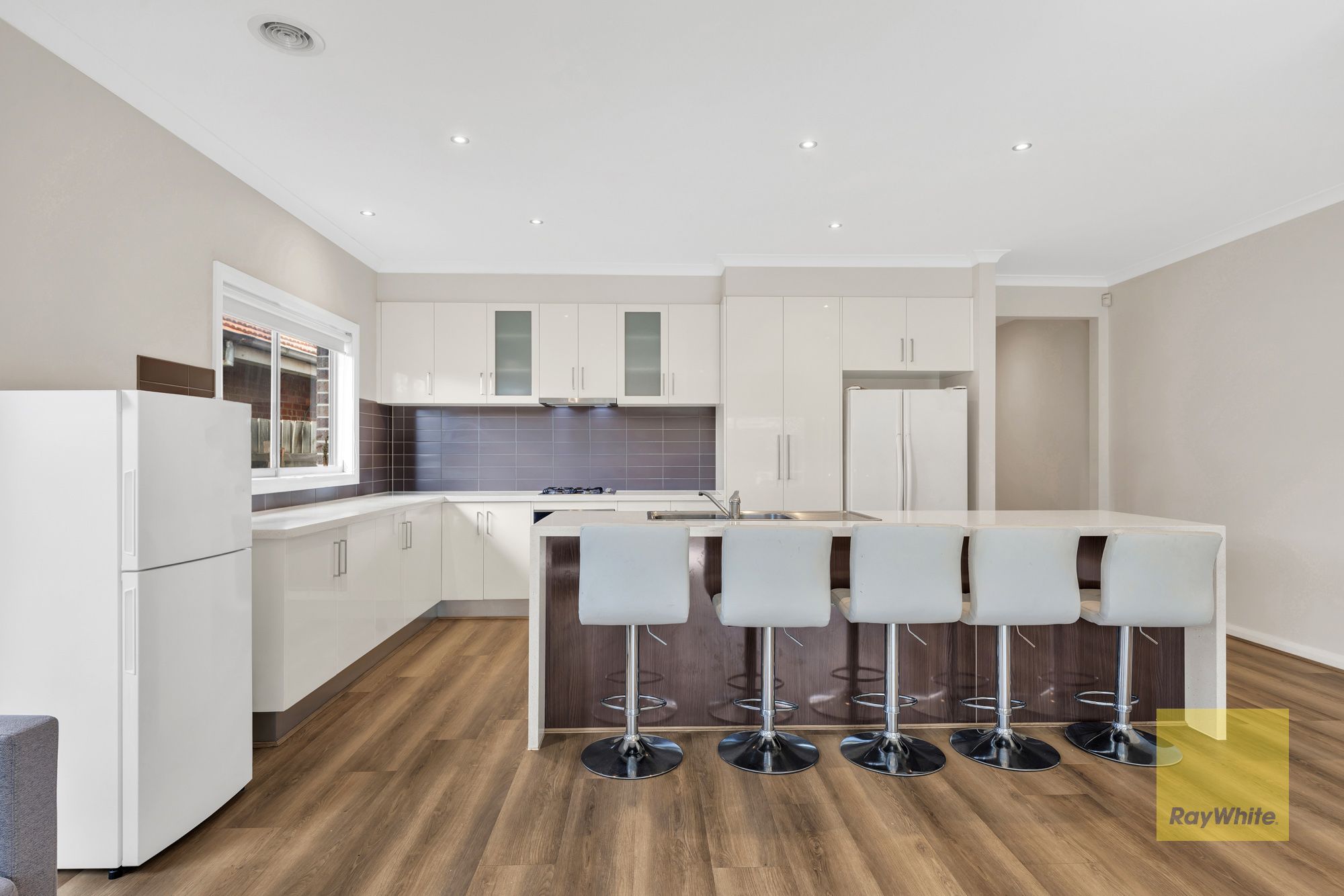 2/40 Forrest Street — photo 6 of 21