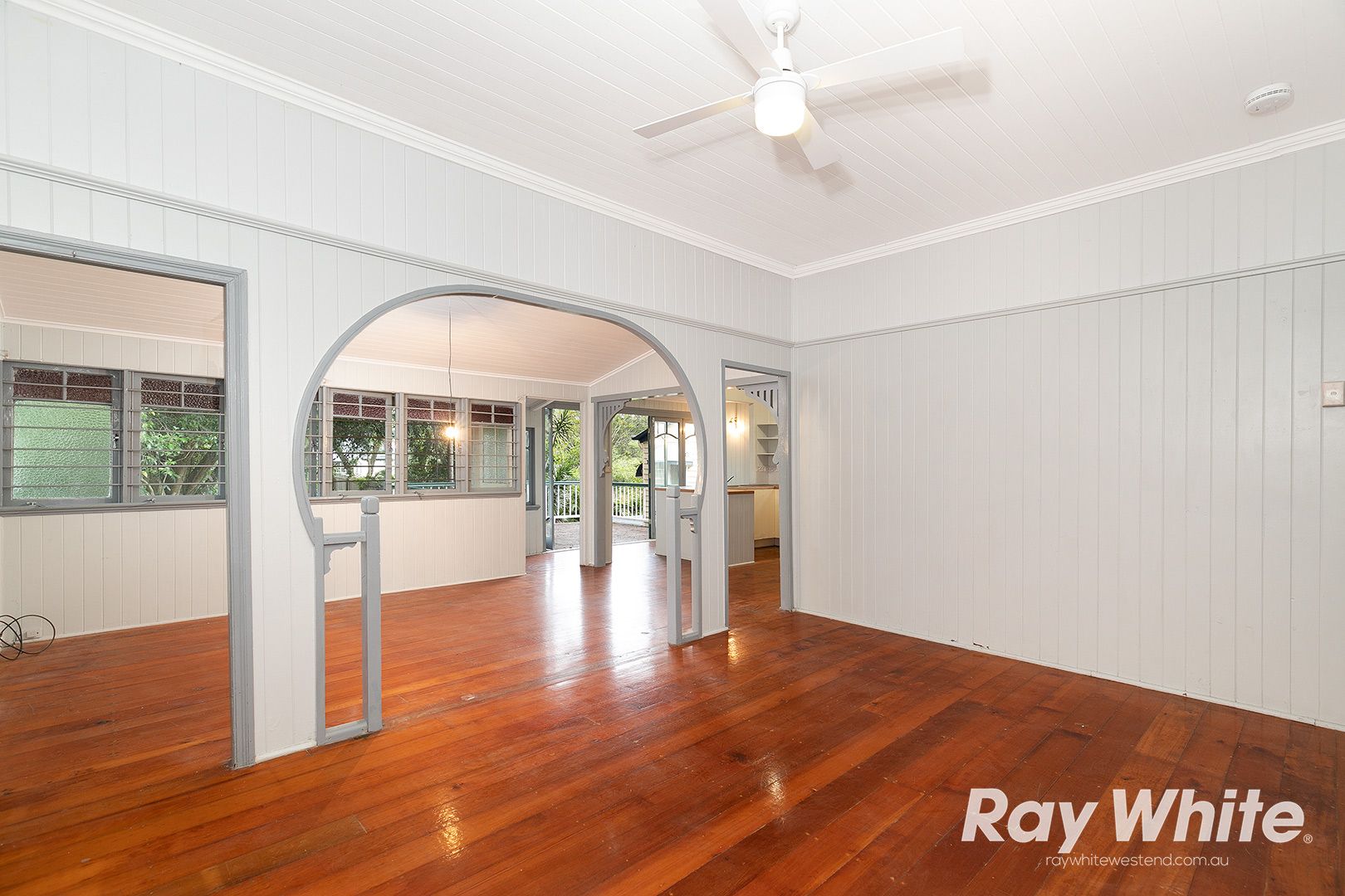14 Ridge Street, Highgate Hill, QLD 4101