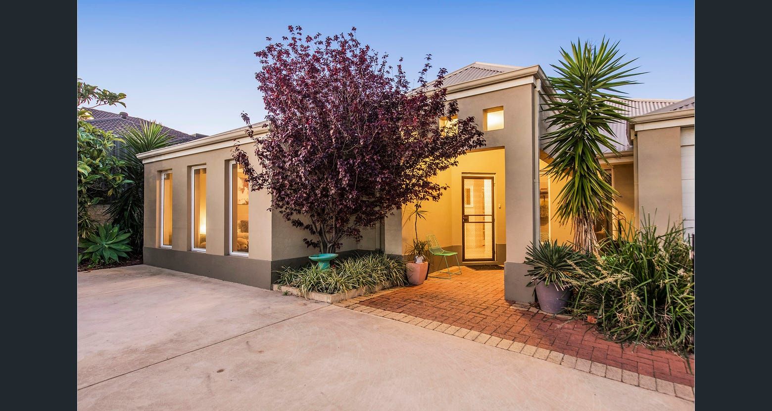 11 Dulegal Way, Aveley, WA 6069