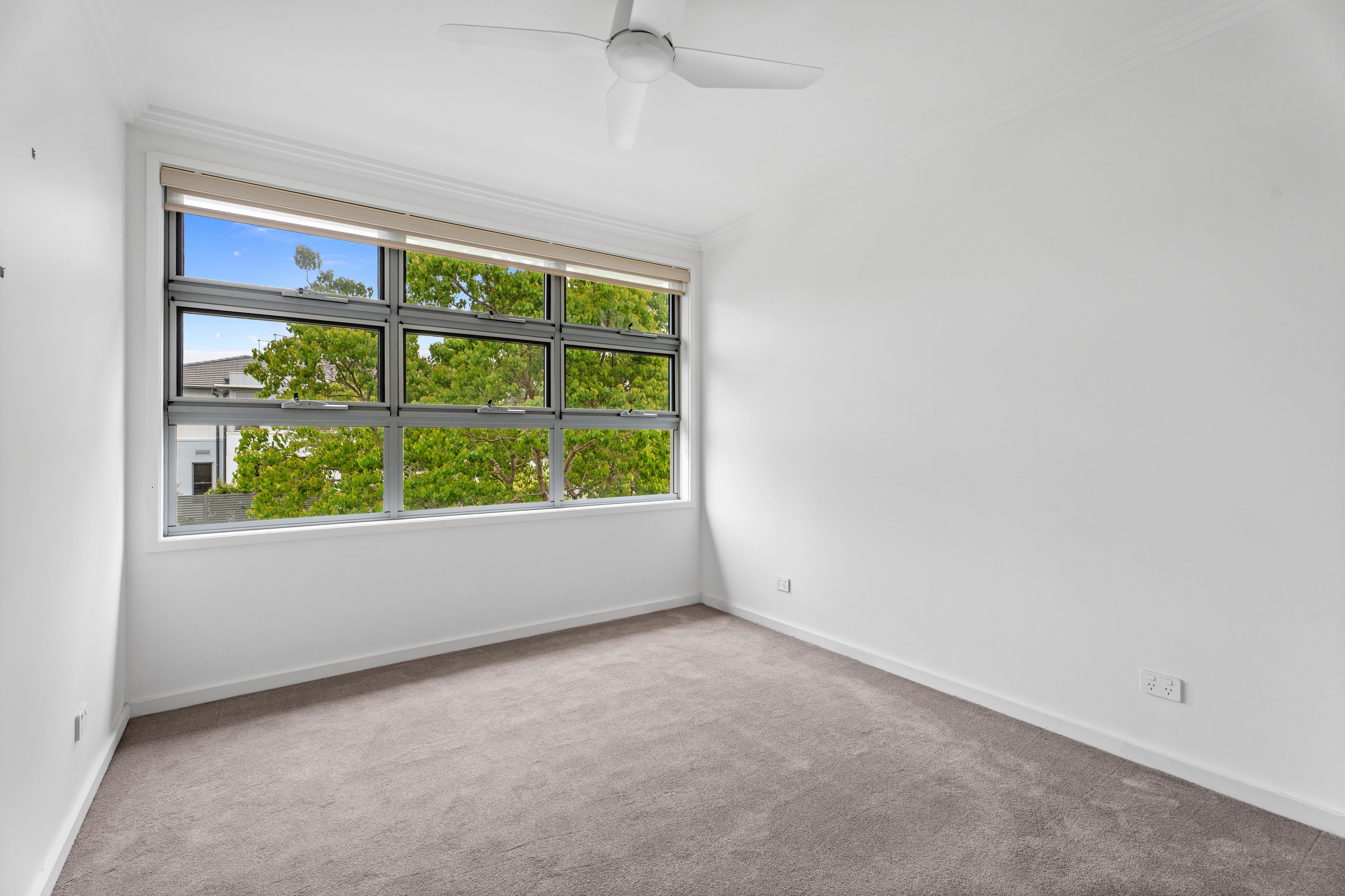 52 Forestwood Drive — photo 15 of 22
