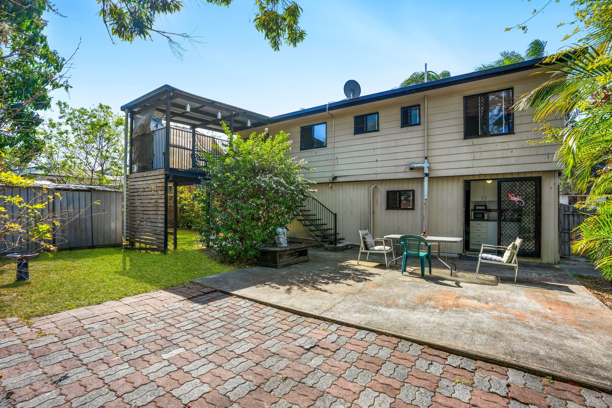 17 Macarthur Crescent — photo 13 of 21