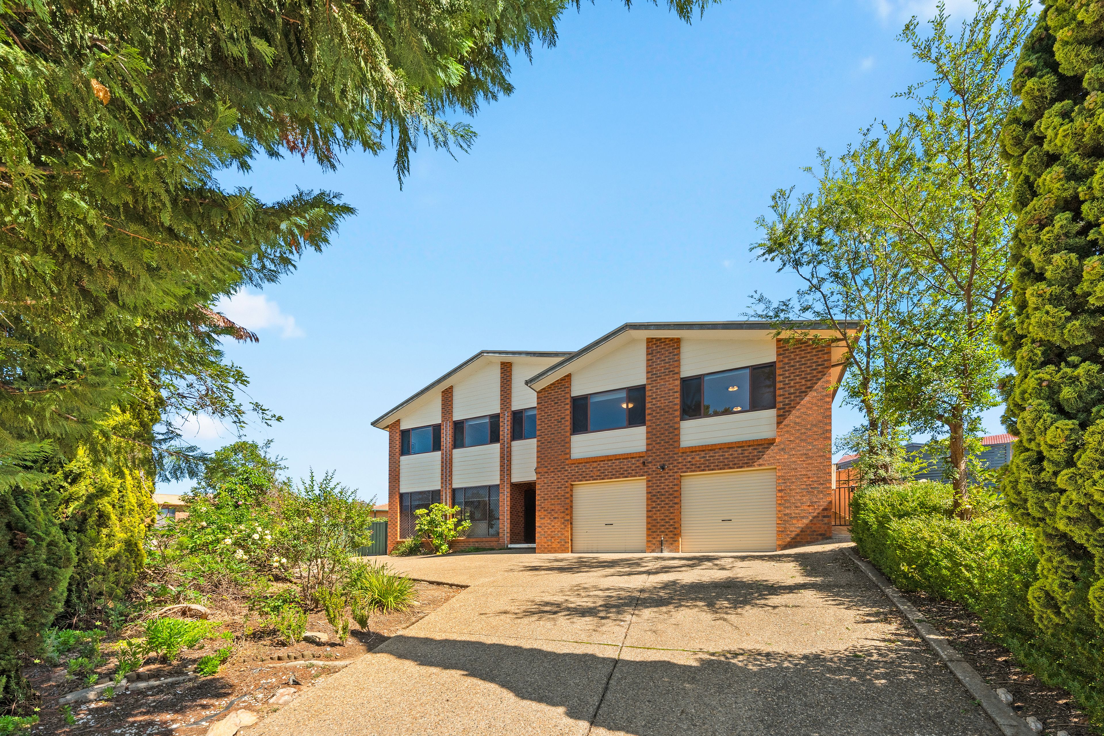 9 Vaughan Close, Karabar, NSW 2620