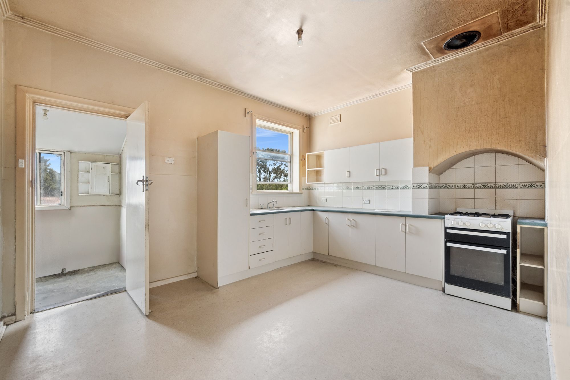 45 Burcham Street — photo 11 of 15