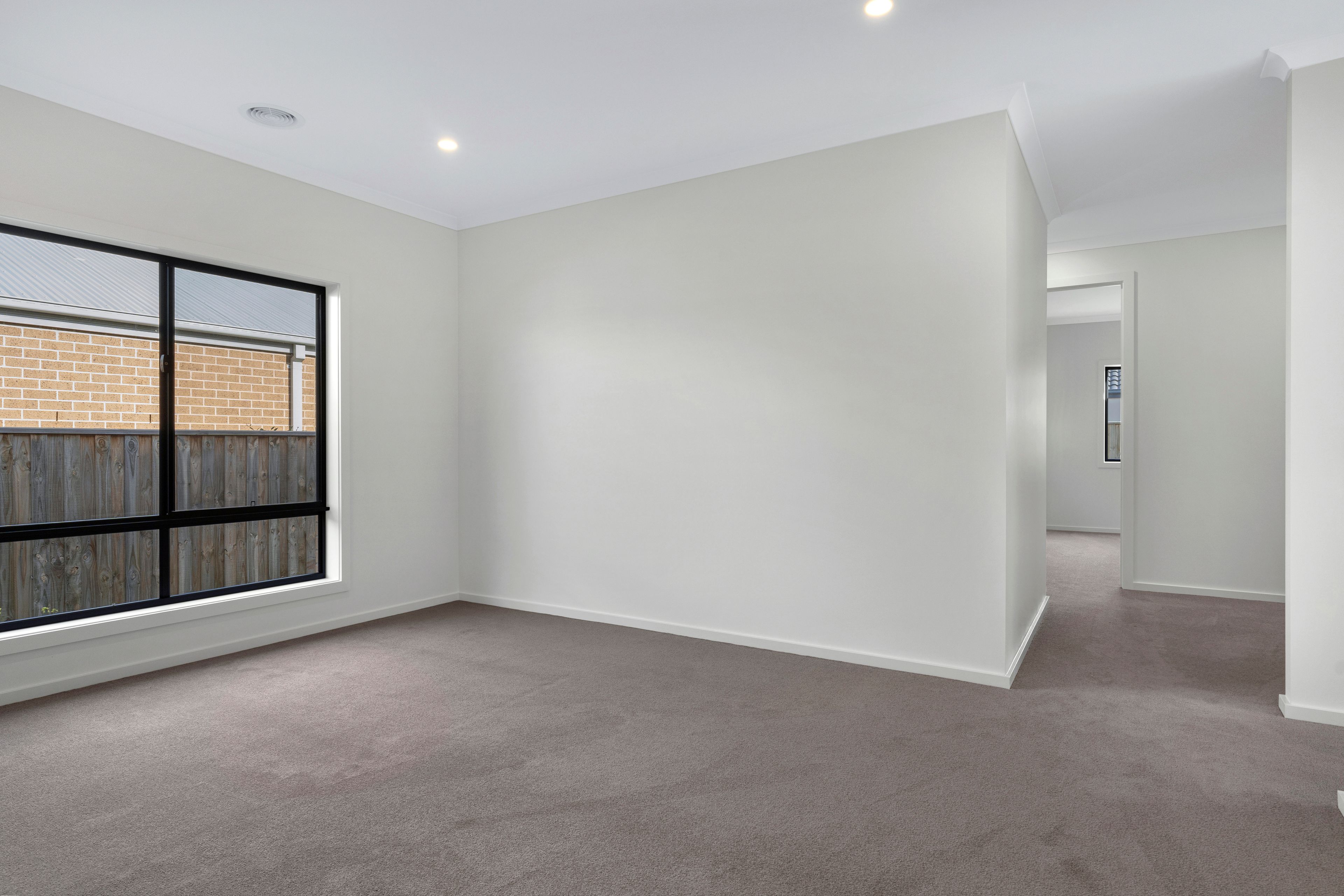 11 Kailash Road — photo 7 of 11