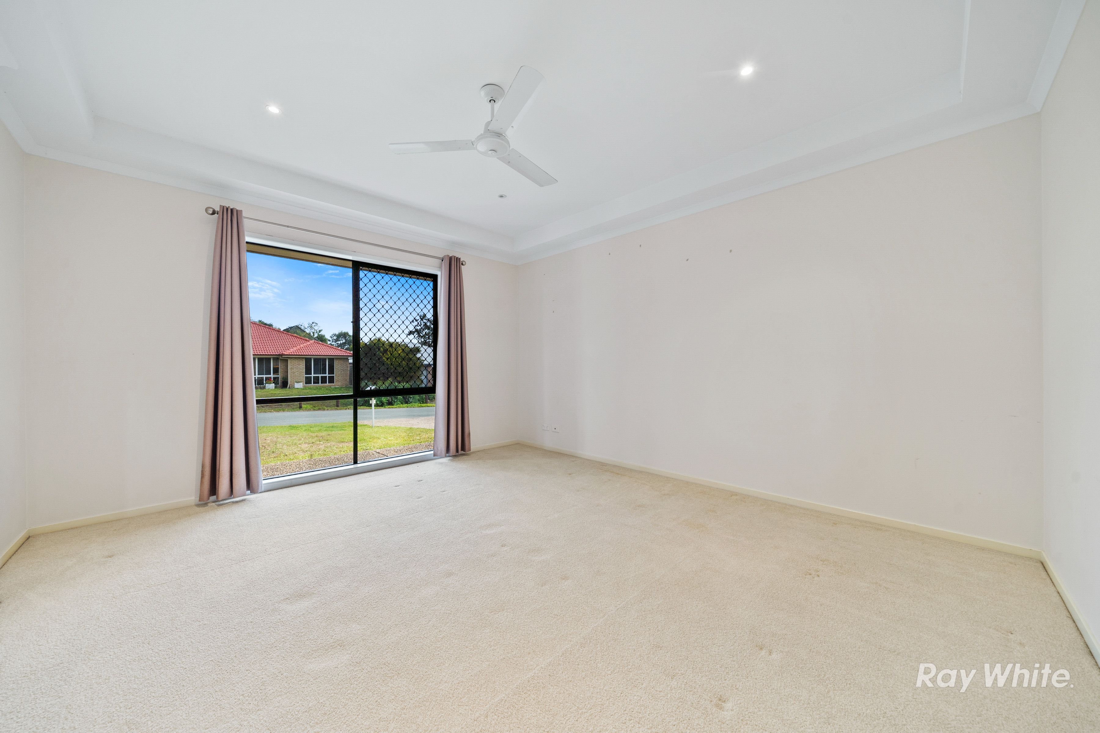 14 Elabana Place, Forest Lake, QLD 4078
