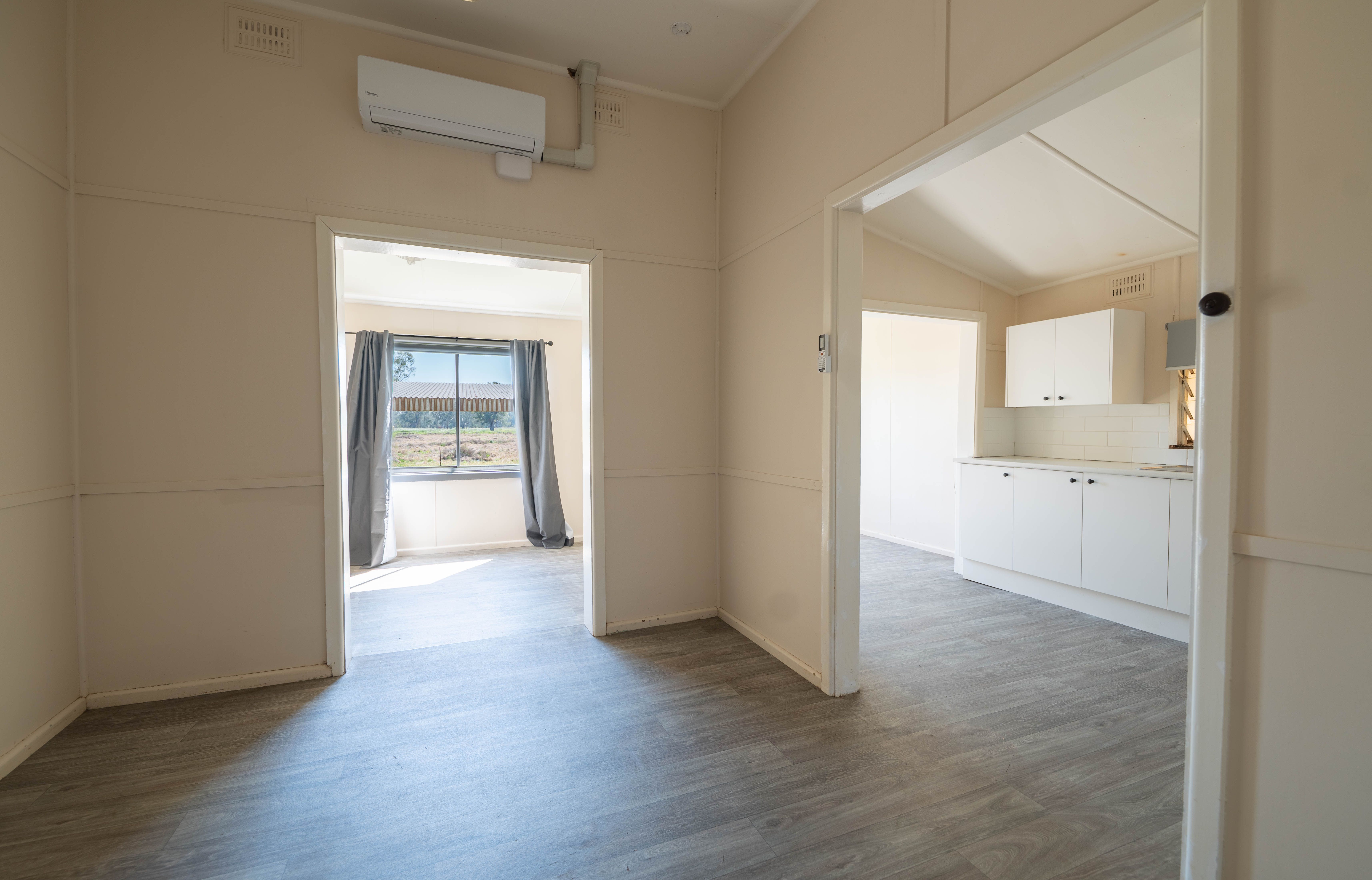 46 Ooma Street — photo 5 of 14