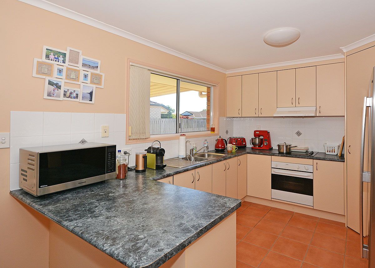 209 Dayman Street, Urangan, QLD 4655