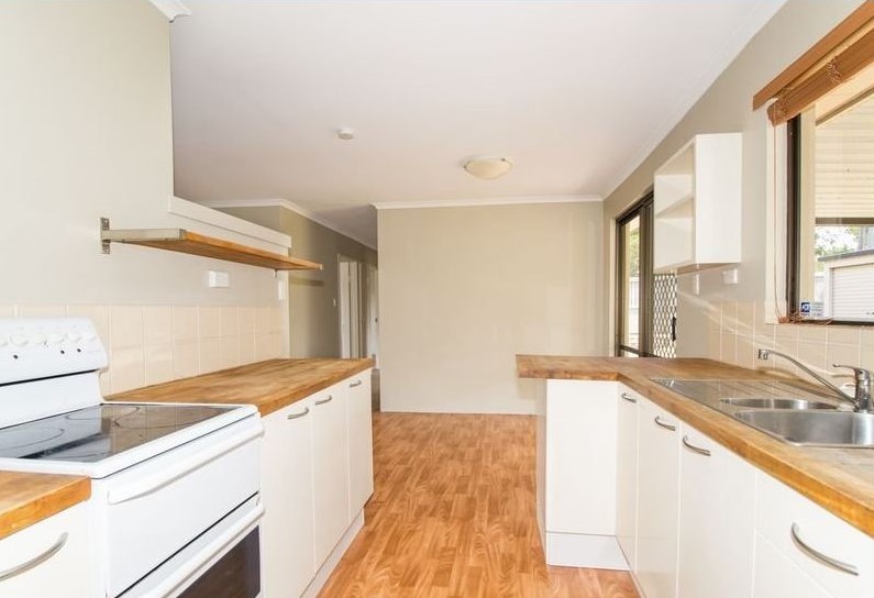 9 Brushbox Street, Crestmead, QLD 4132