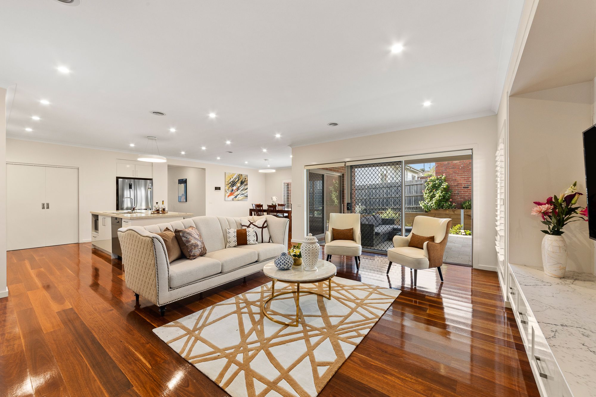 5 Rothsay Avenue, Burwood, VIC 3125