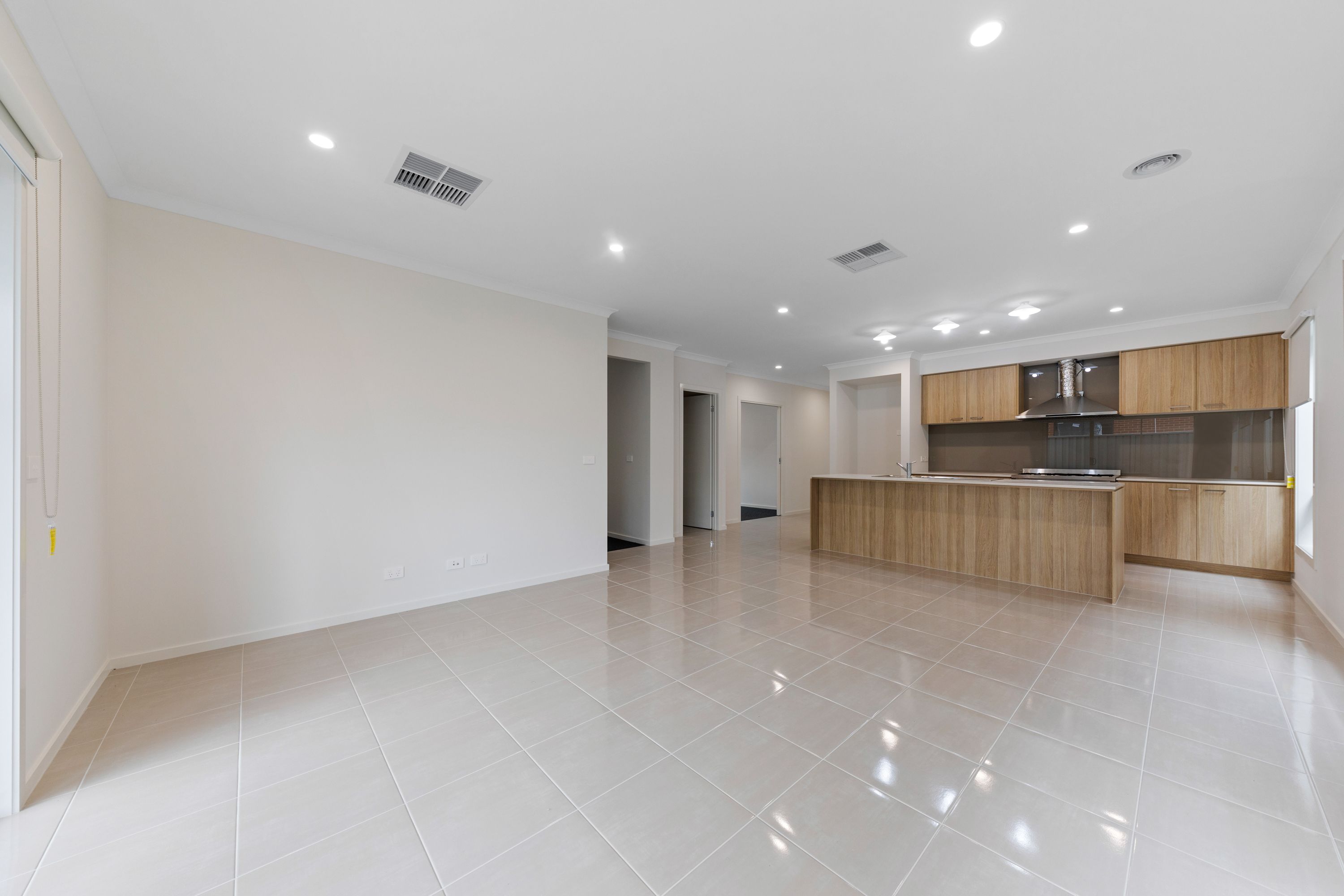 21 Mocha Grove, Clyde North, VIC 3978