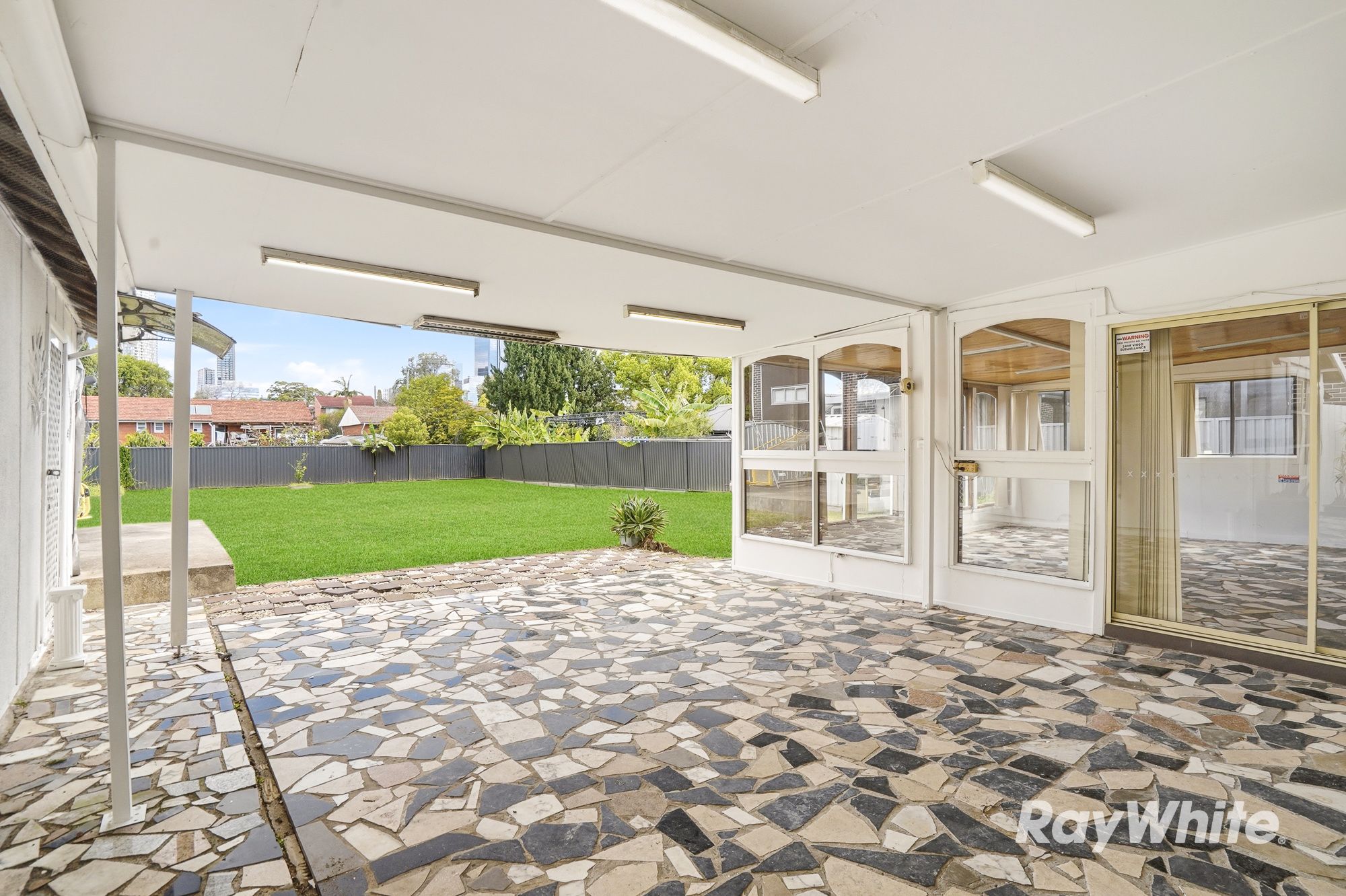 69 Fennell Street — photo 4 of 19