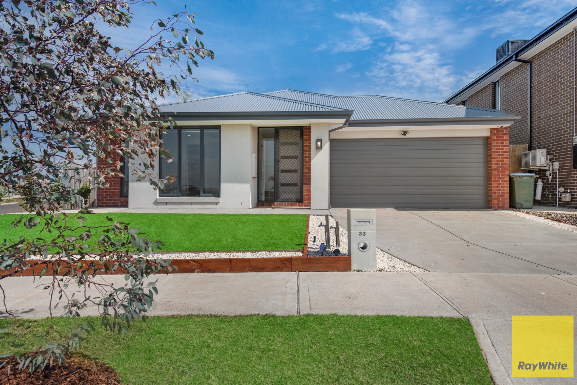 33 Eaglemont Way, Werribee, VIC 3030