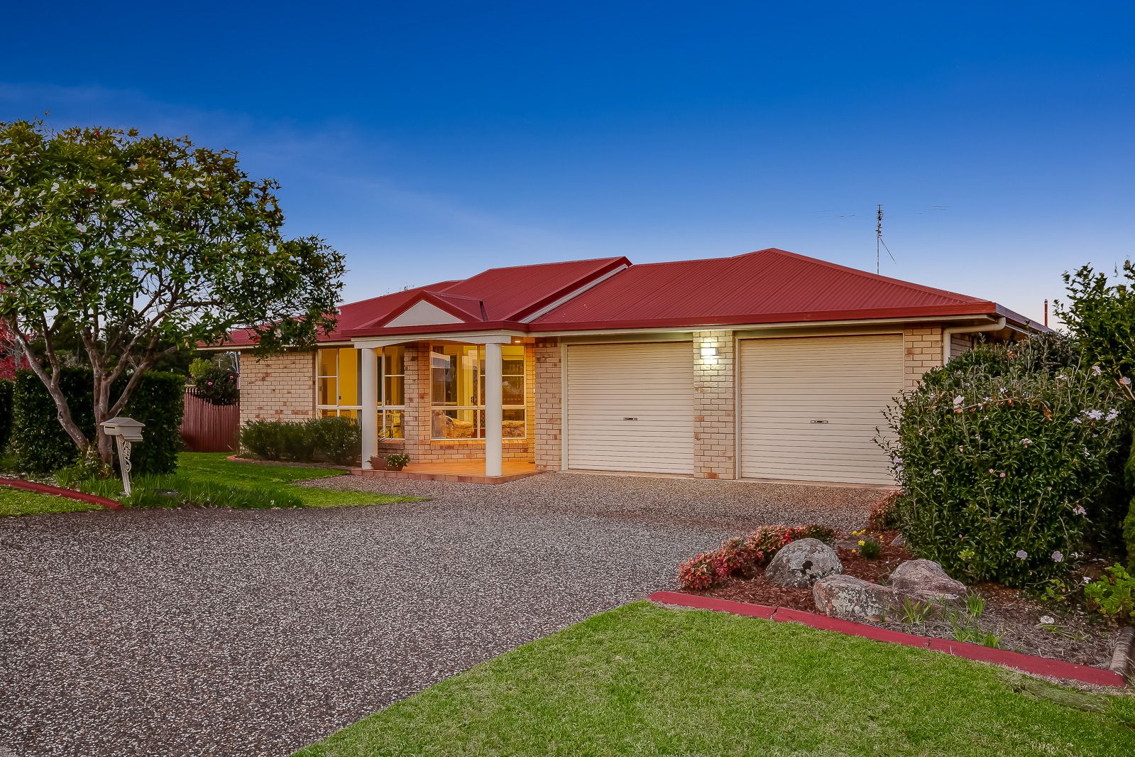 22 Halsworth Street, Cranley QLD 4350