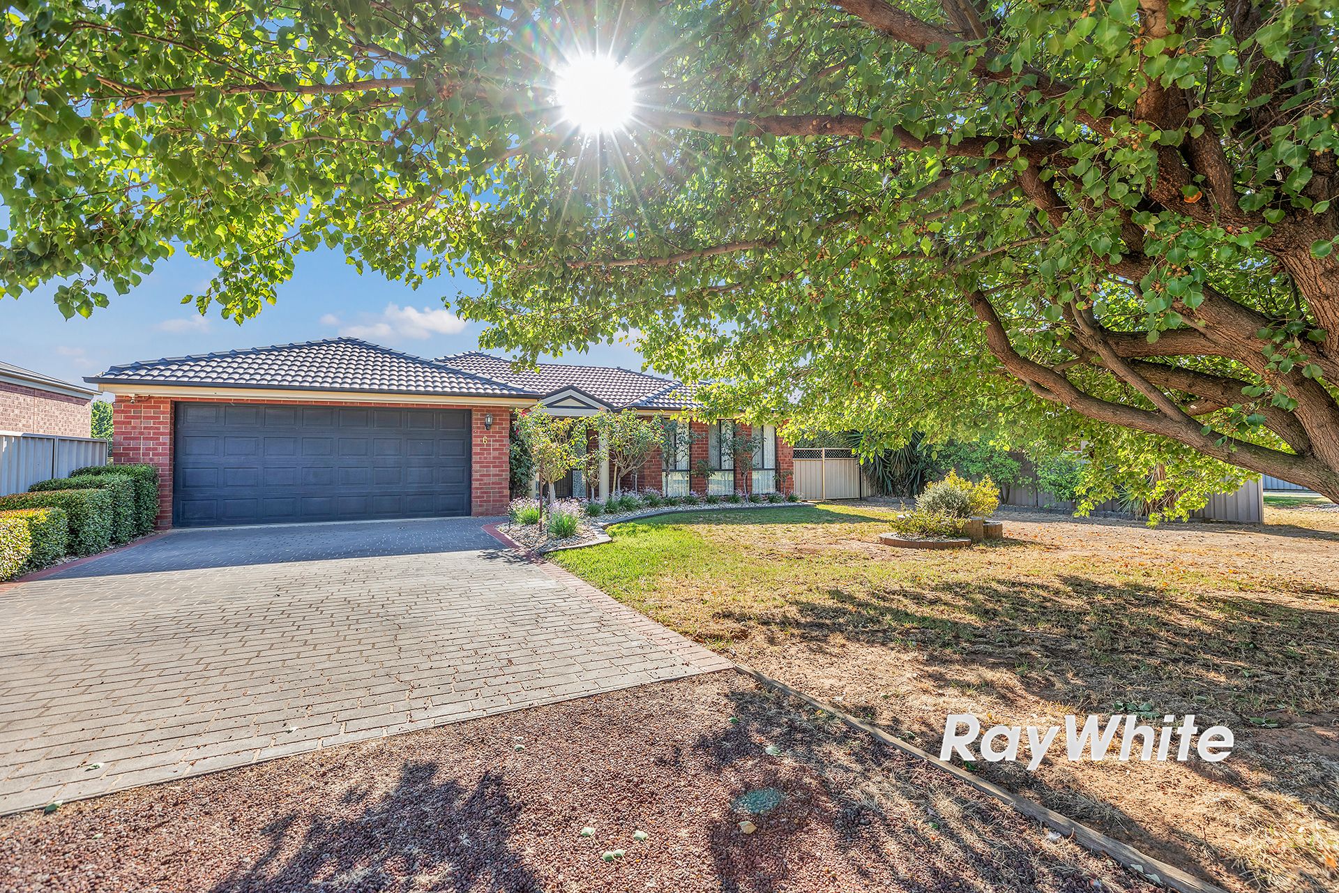 6 Baynes Street, Rochester, VIC 3561