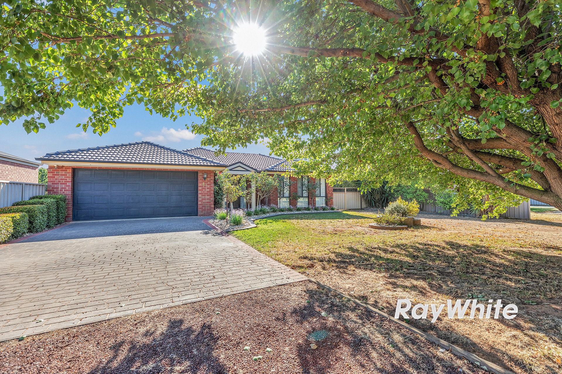 6 Baynes Street, Rochester, VIC 3561
