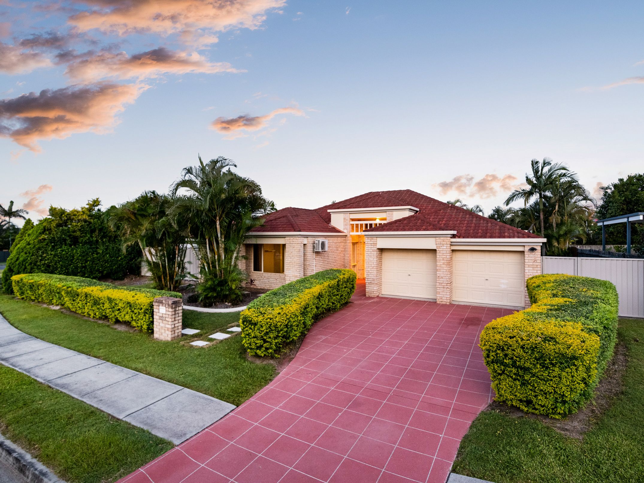 110 Lake Eyre Crescent, Parkinson, QLD 4115
