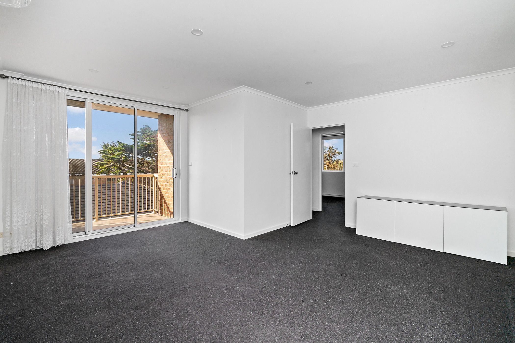 8/298 Nepean Highway, Seaford, VIC 3198