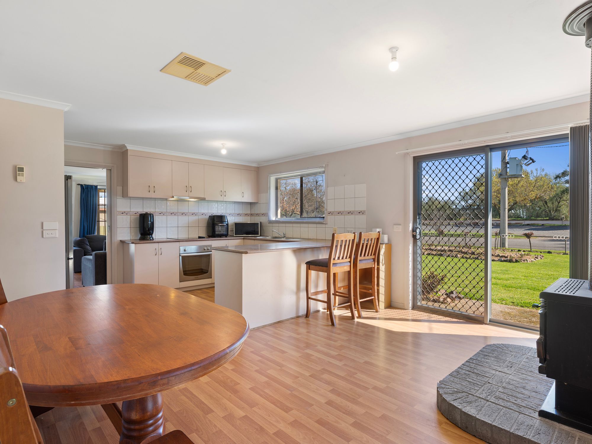 27 Devenish Road — photo 9 of 20