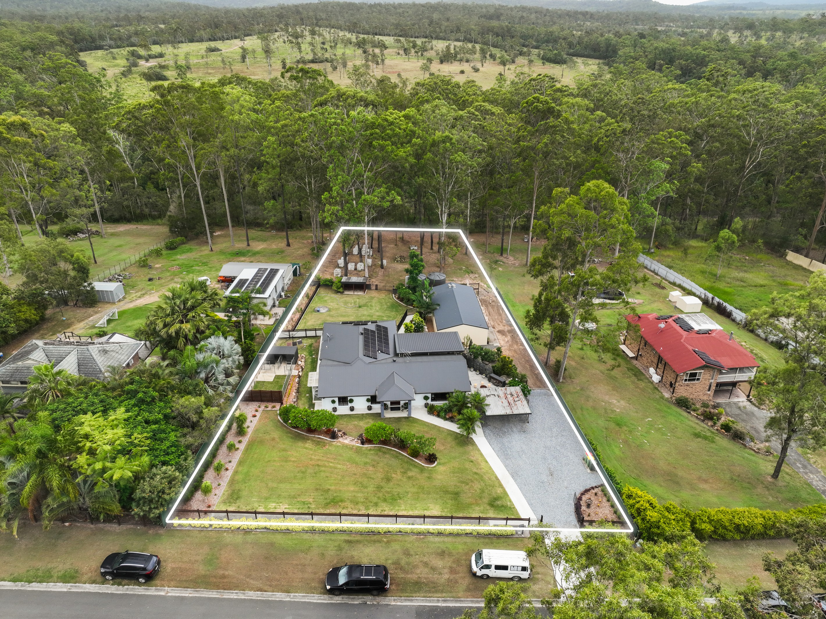 88-90 Drover Crescent, FLAGSTONE, QLD 4280