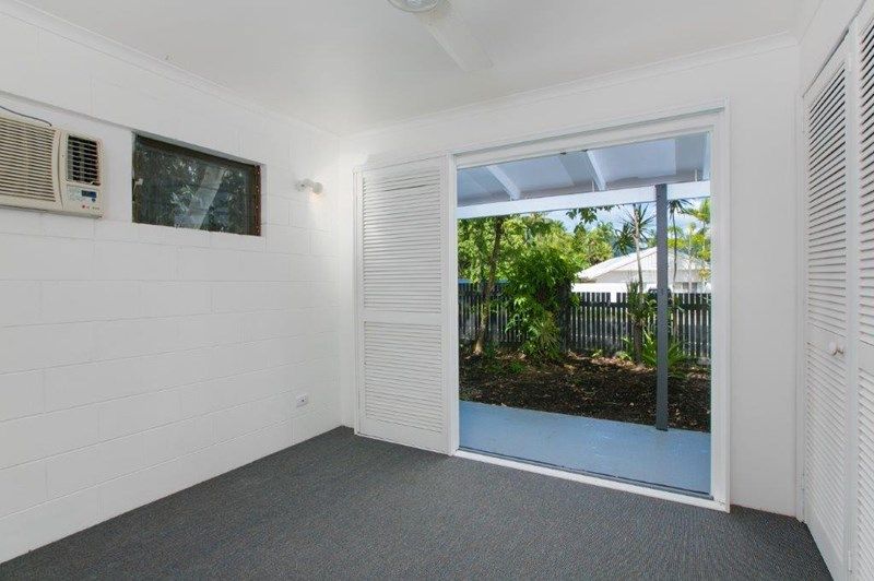 25 Trinity Beach Road, Trinity Beach, QLD 4879
