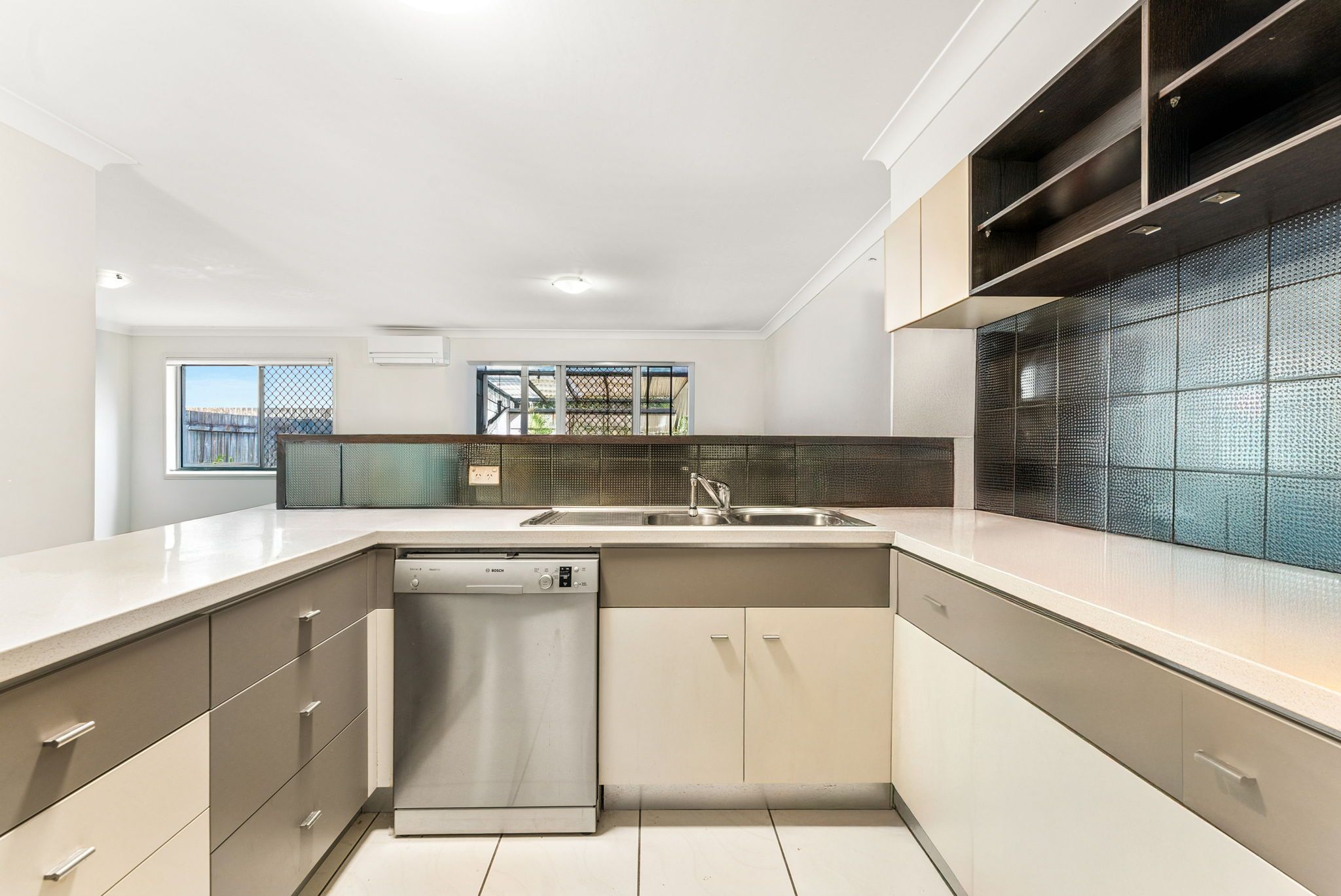 13/21 Cunard Street — photo 6 of 17