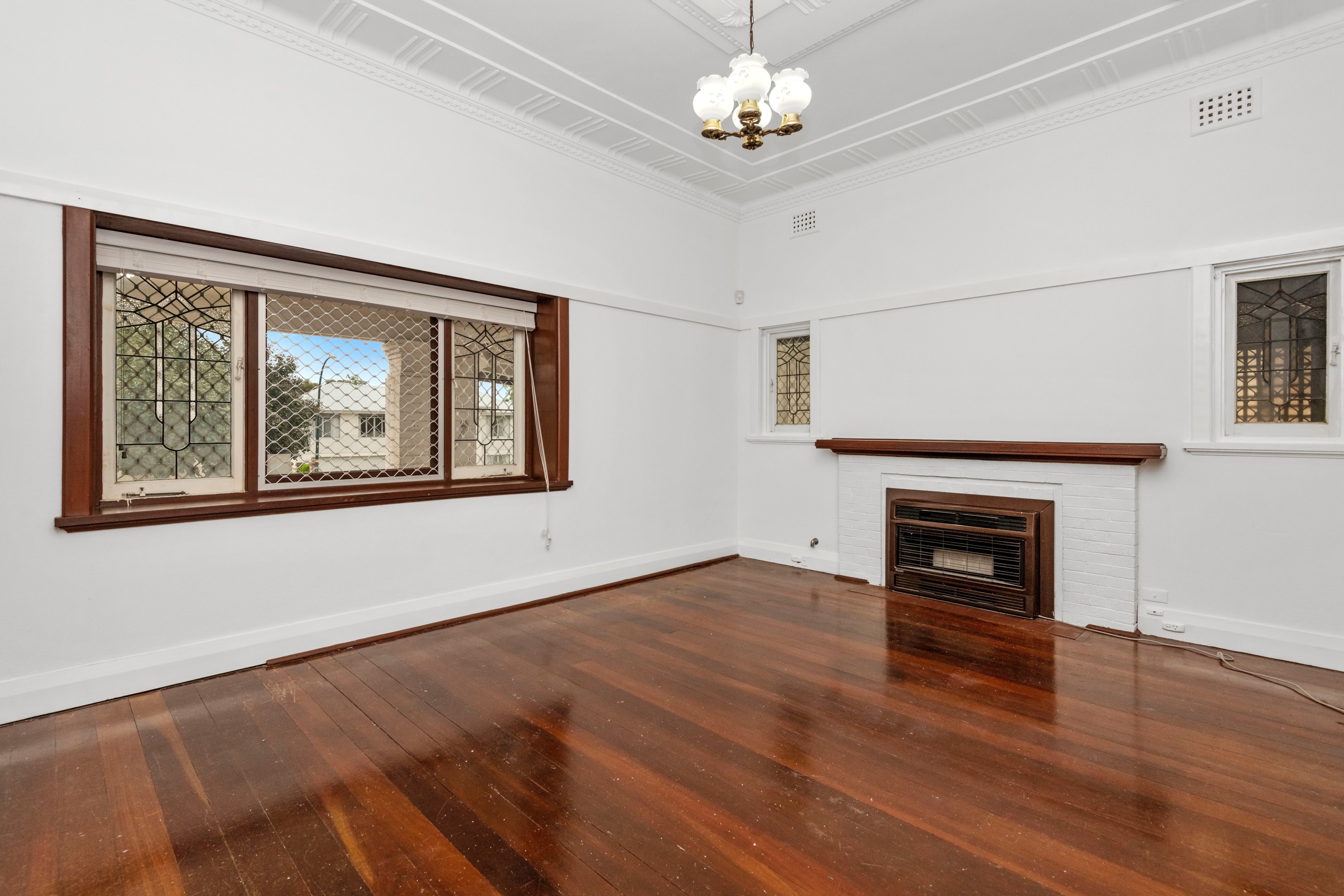 21 Neville Road, Dalkeith, WA 6009