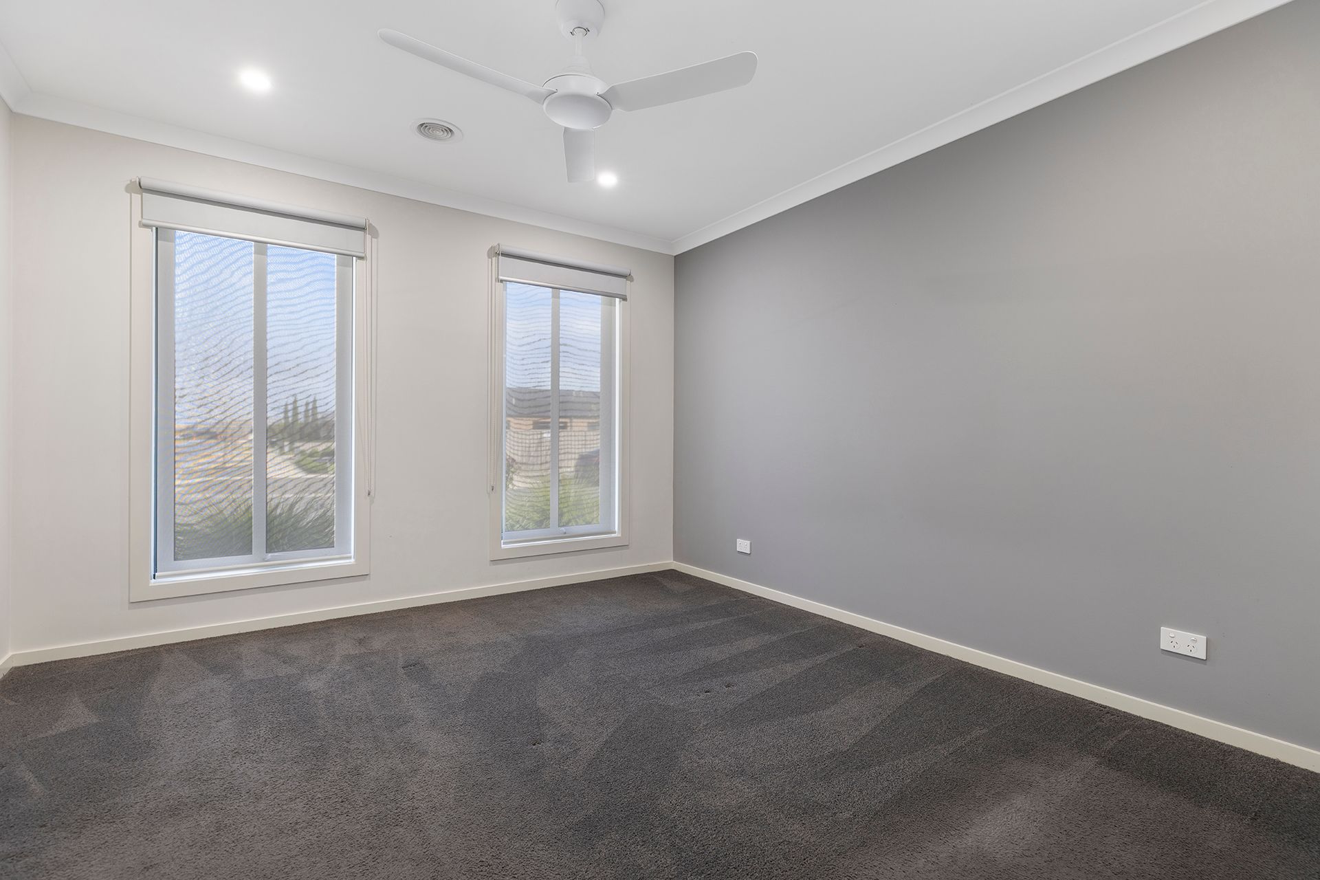 24 Grevillea Street — photo 8 of 21