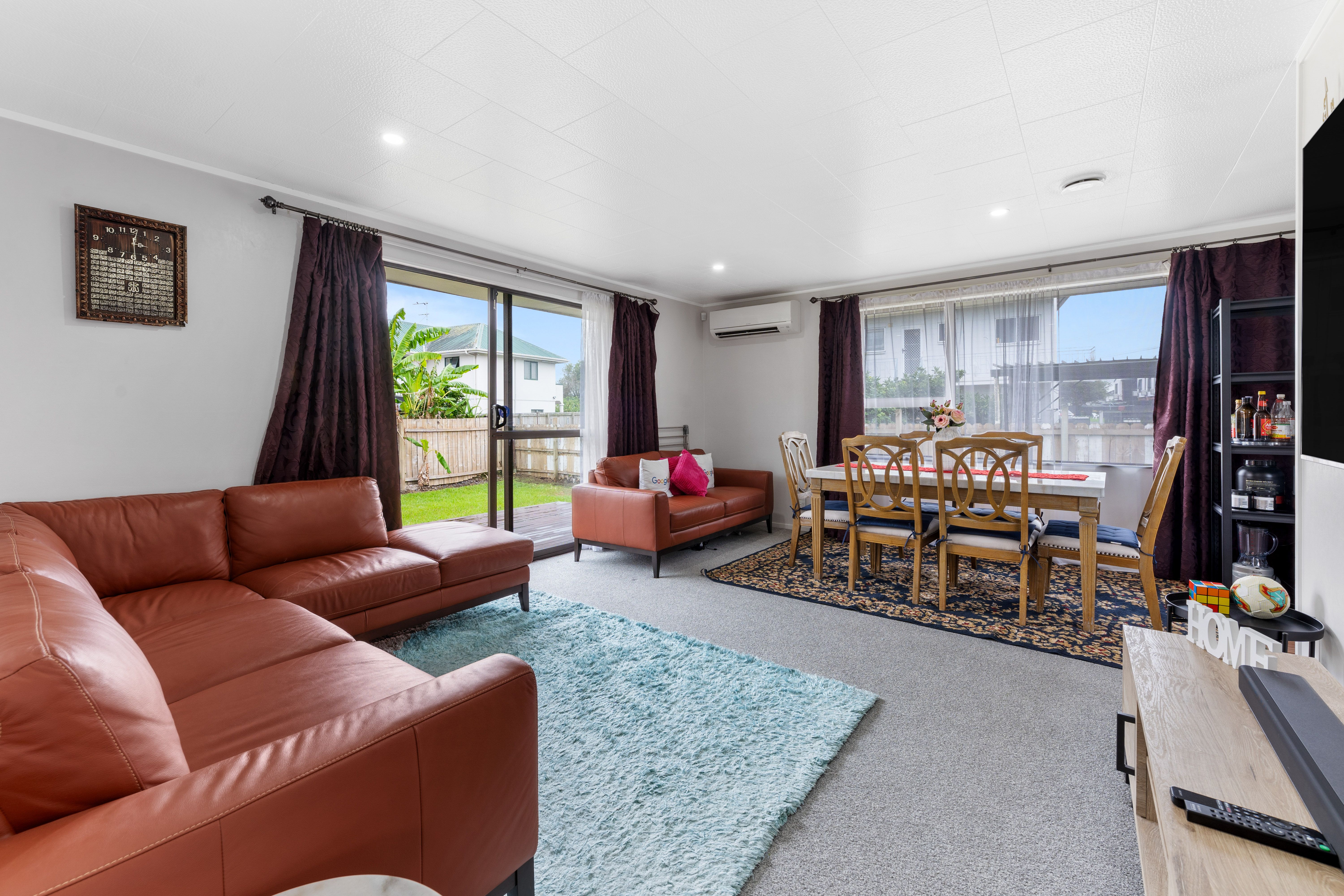 2/295 Massey Road, Mangere East, Manukau City