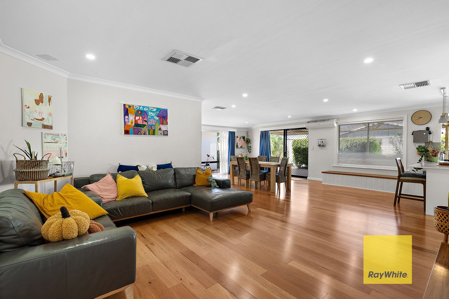 39 Teakwood Loop — photo 6 of 27