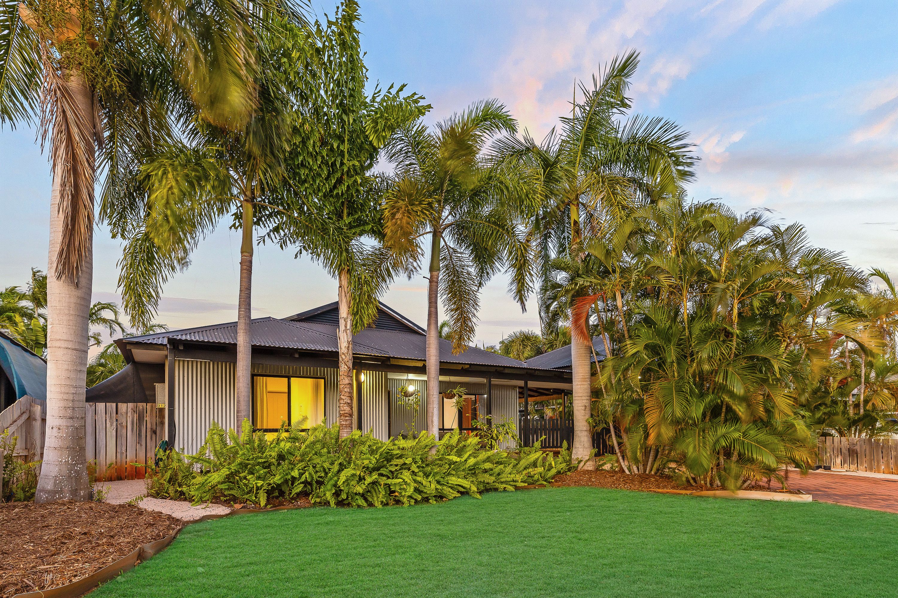 7 Bowerbird Loop, Djugun, WA 6725