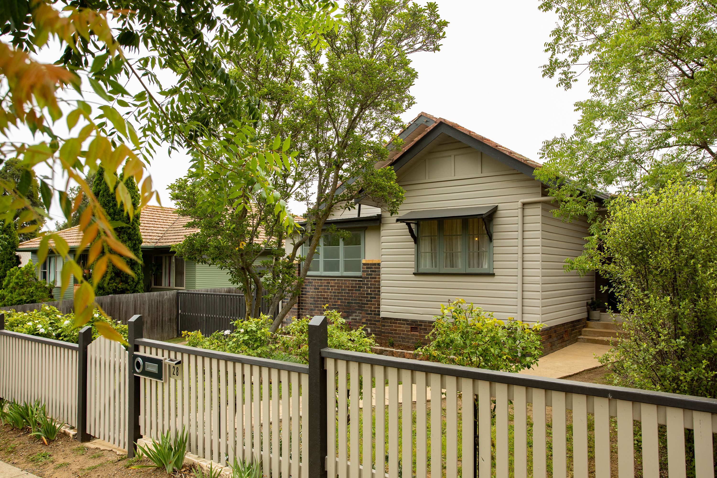 28 Marsh Street, Armidale NSW 2350