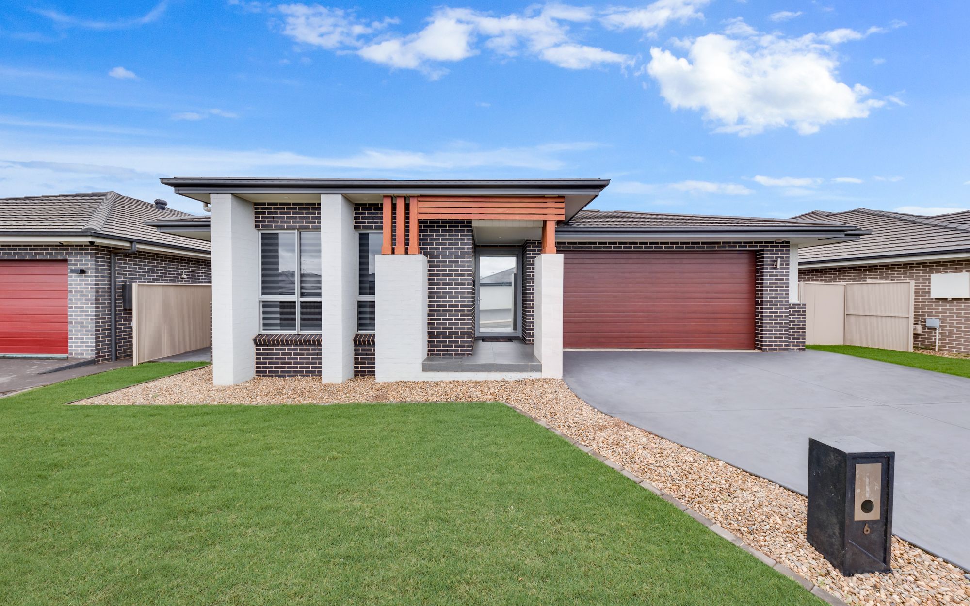 6 Silky Road, Spring Farm, NSW 2570