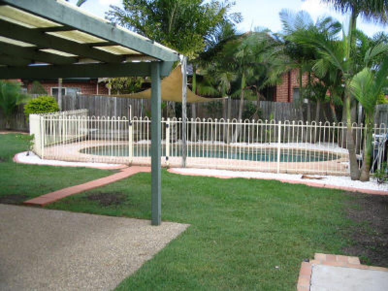 3 Oxford Crescent, Bridgeman Downs, QLD 4035