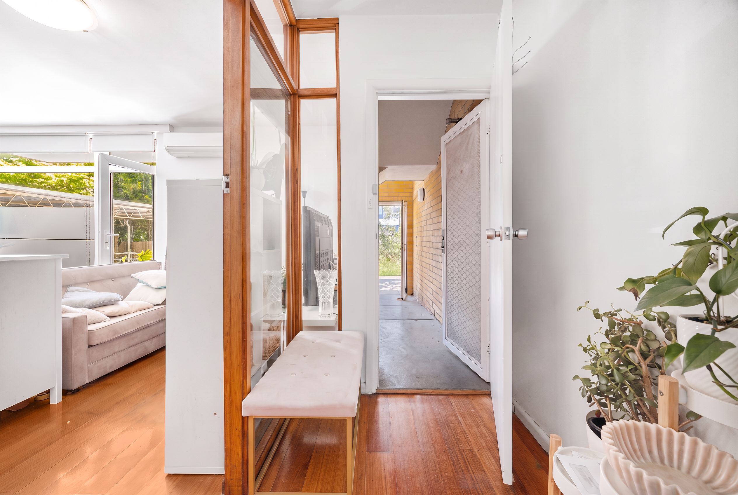 5/82 Doncaster Road — photo 4 of 12