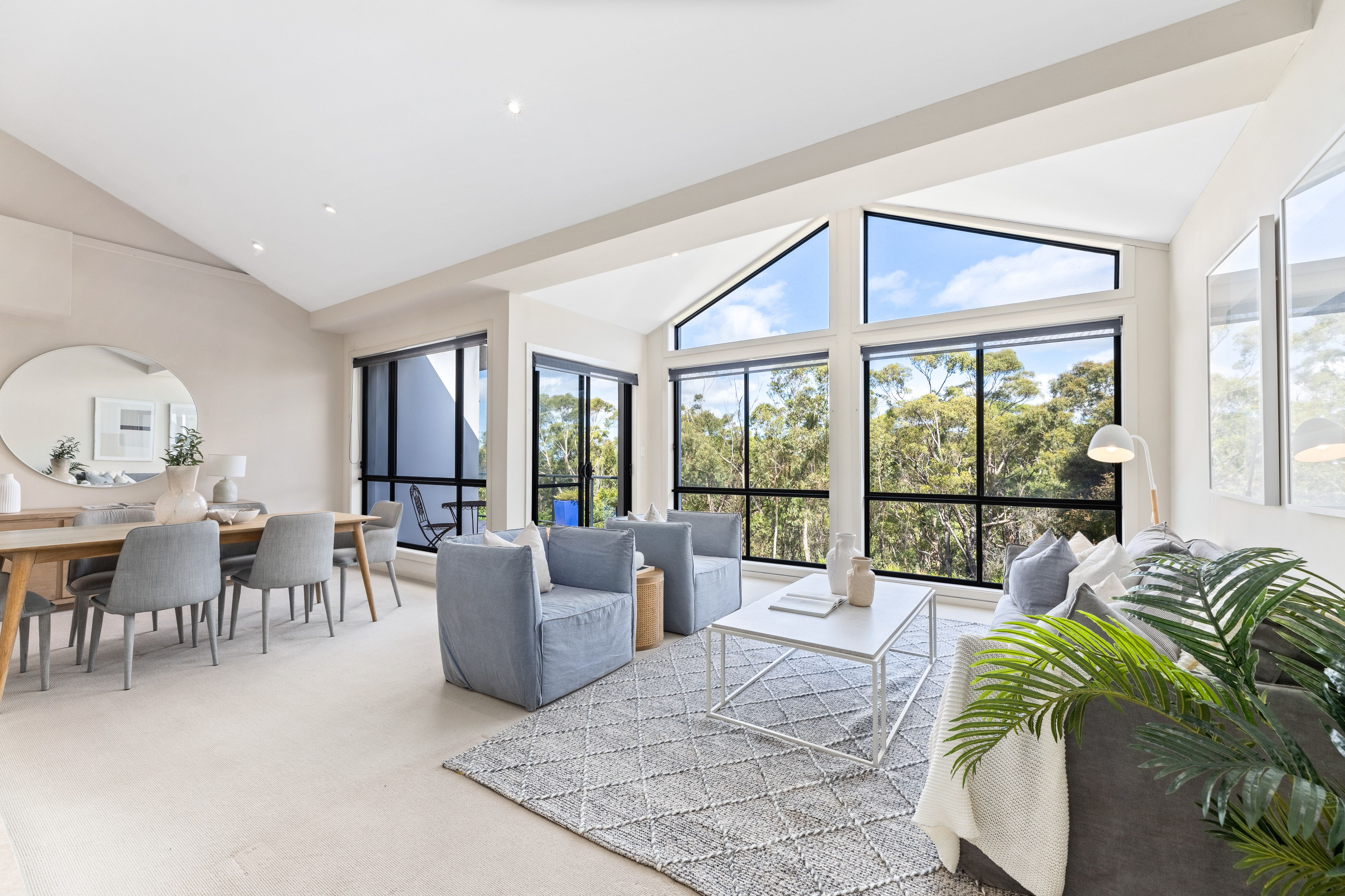60 Portmadoc Drive, Menai NSW 2234
