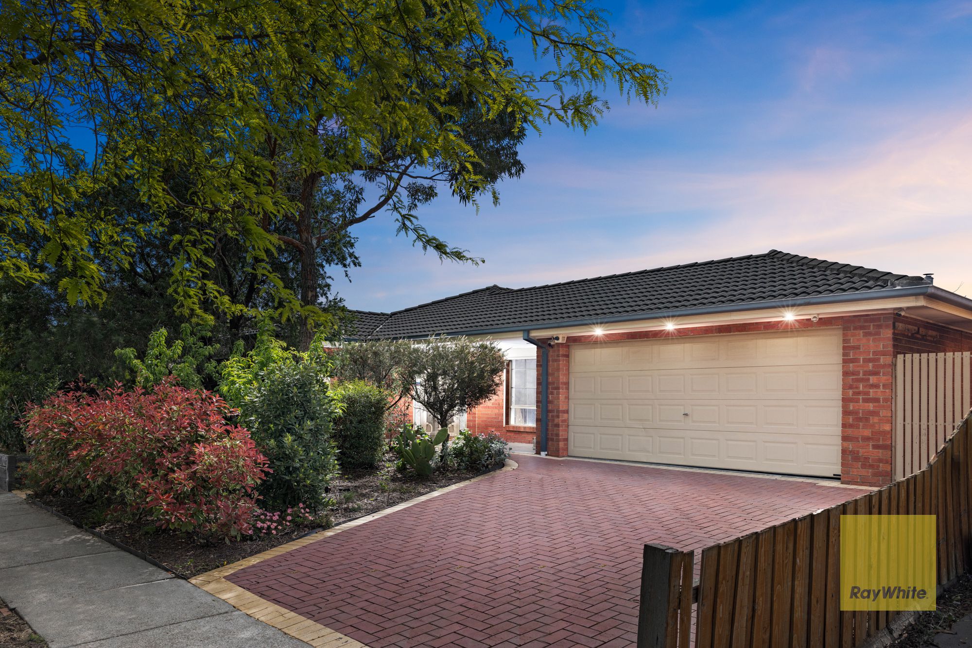 1 Anchorage Street , Point Cook VIC 3030