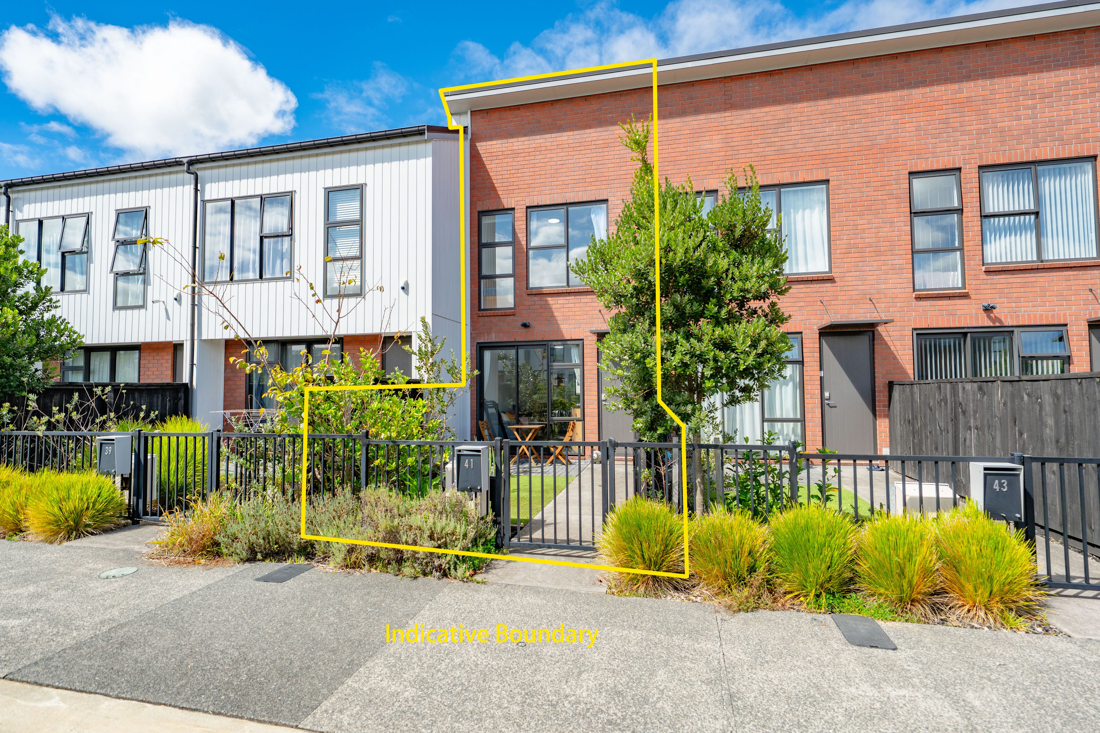 41 Manarini Road, Westgate, Waitakere City