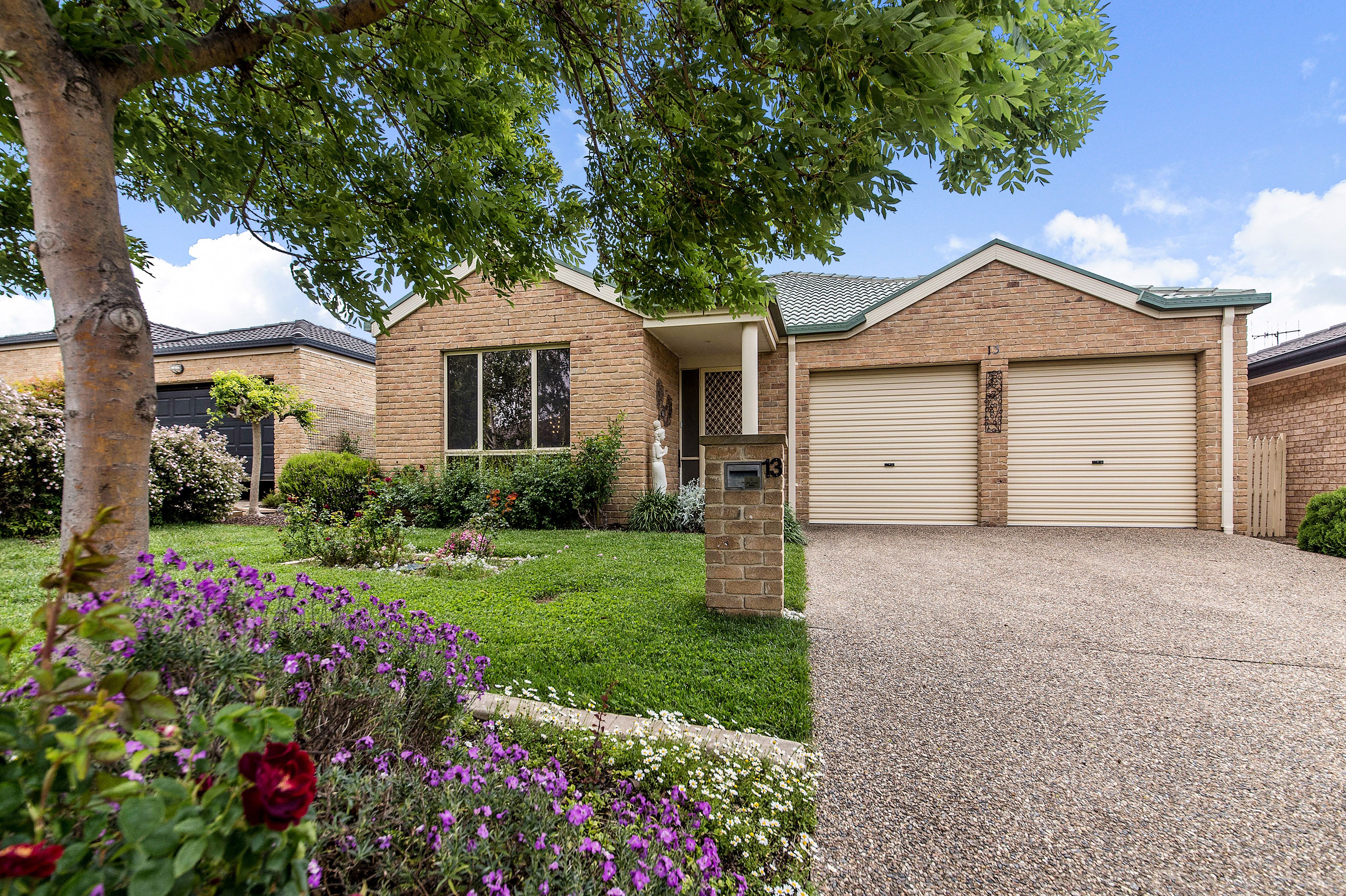 13 Heatherdale Street, Amaroo ACT 2914