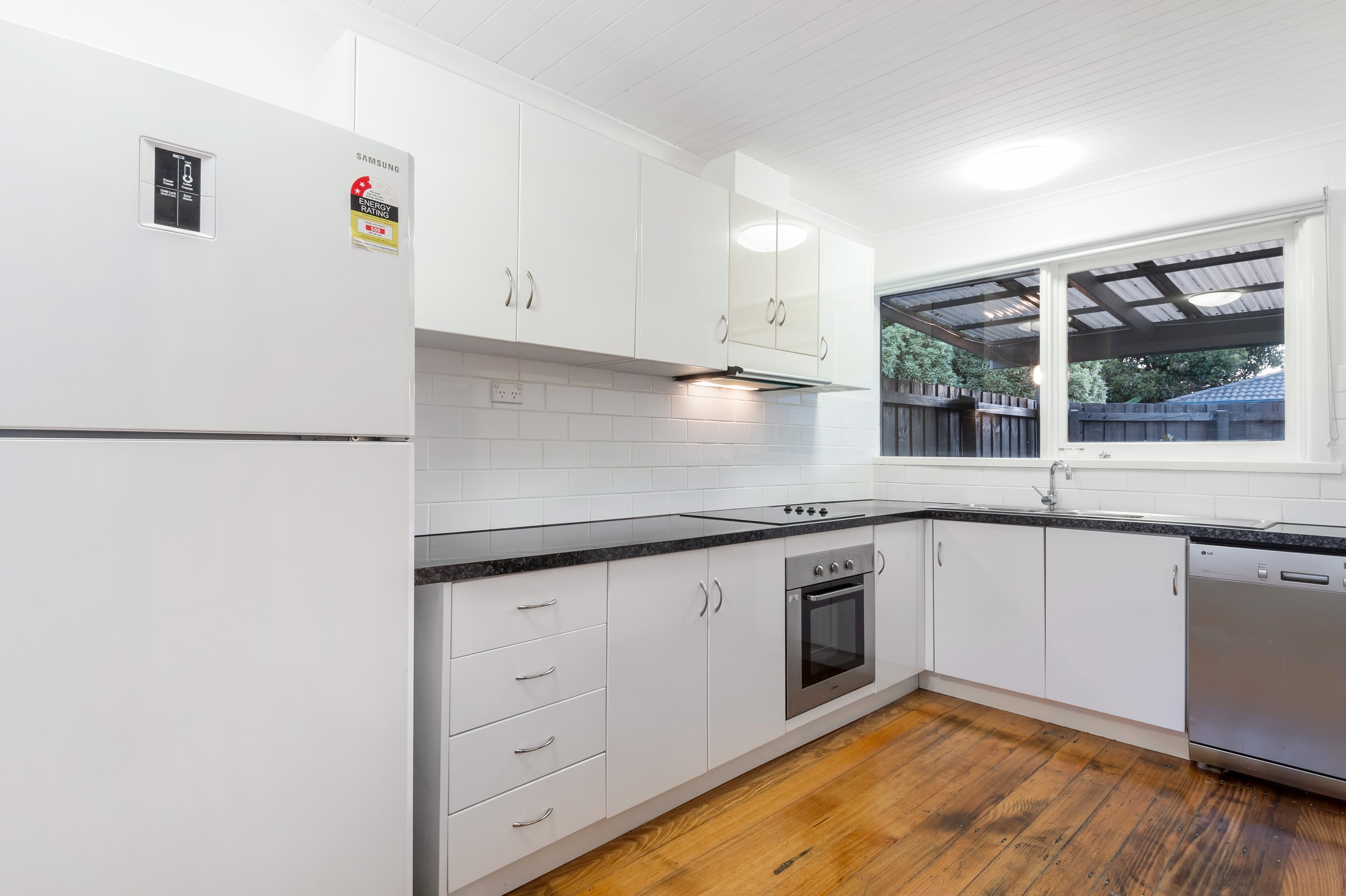 2 Hood Street, Frankston, VIC 3199