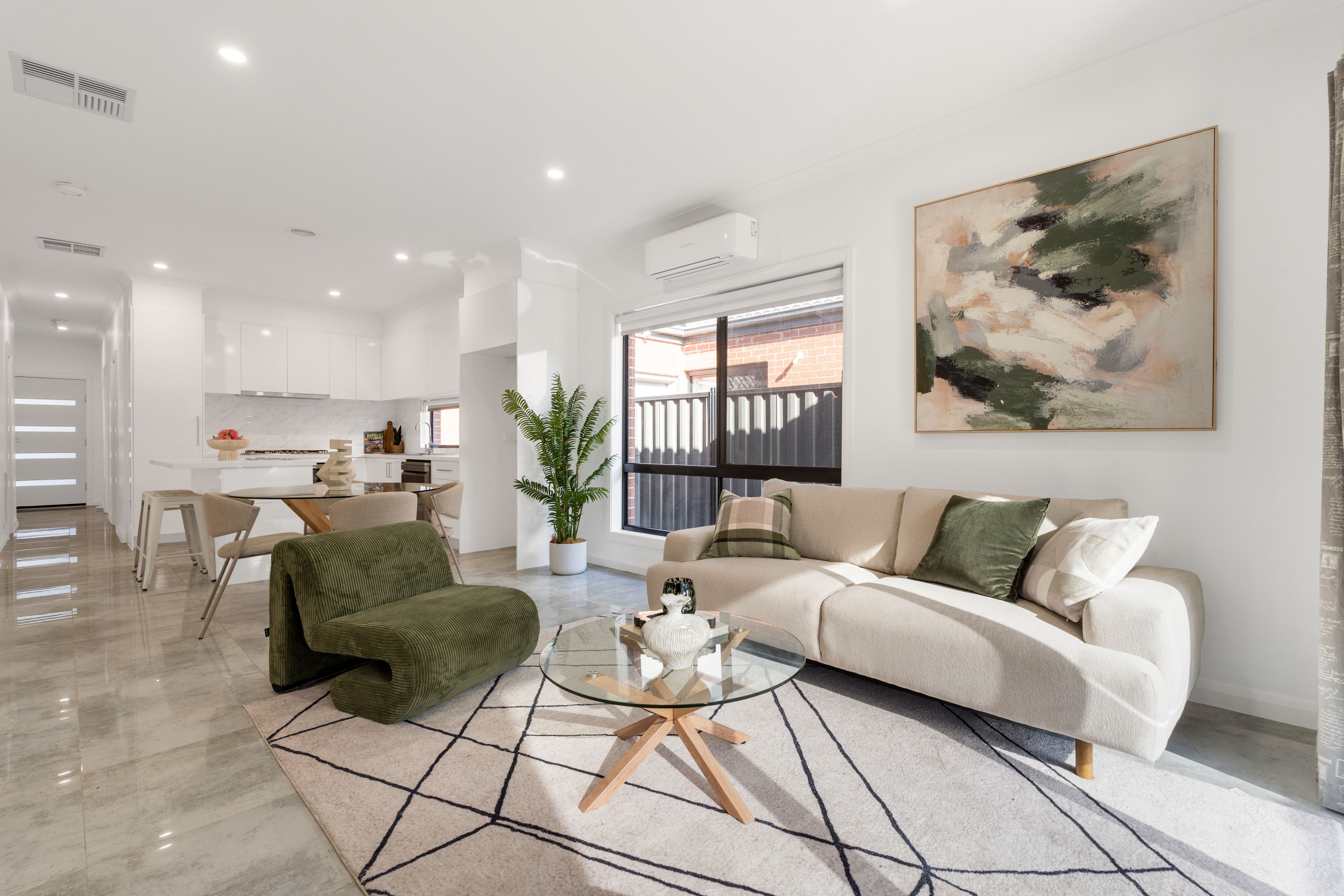 7 Angophora Crescent — photo 12 of 18