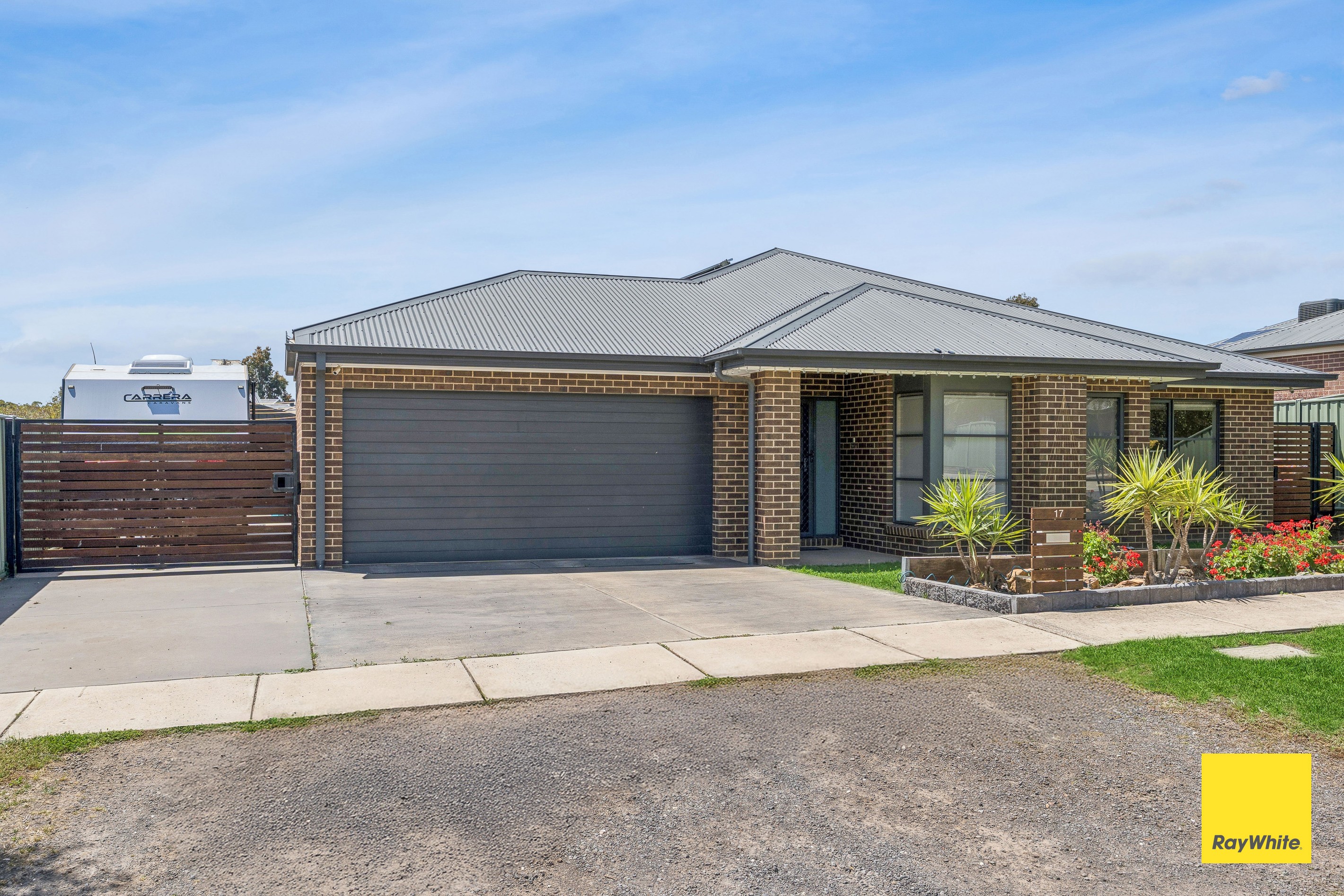 17 Amanda Drive, Maiden Gully, VIC 3551