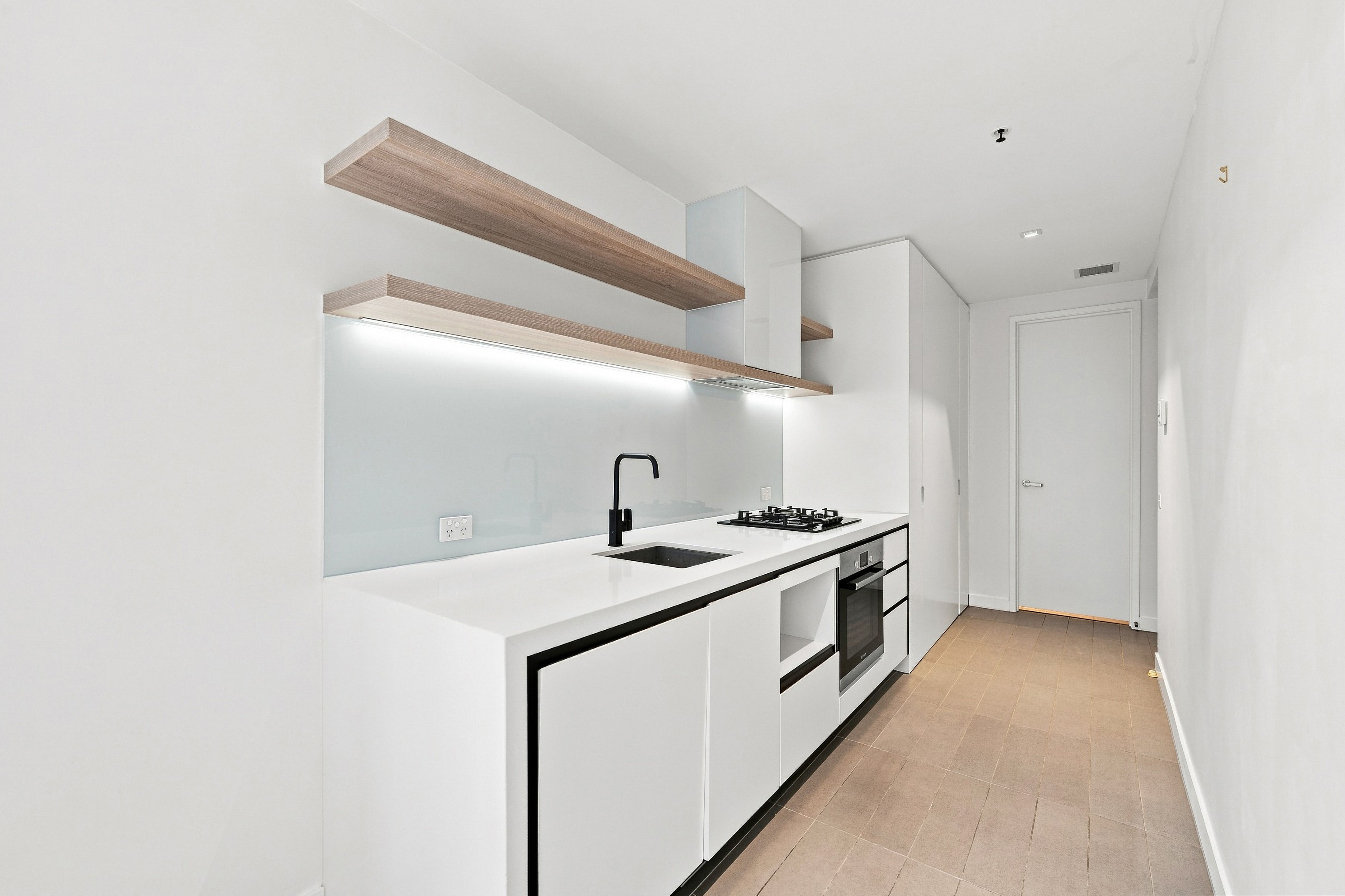 1001/677 La Trobe Street, Docklands, VIC 3008