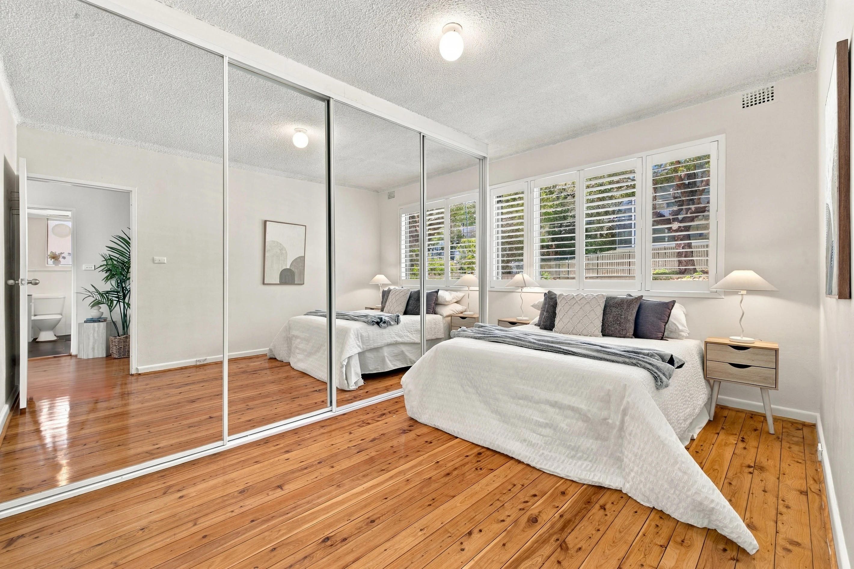 2/18 Minter Street, Canterbury, NSW 2193