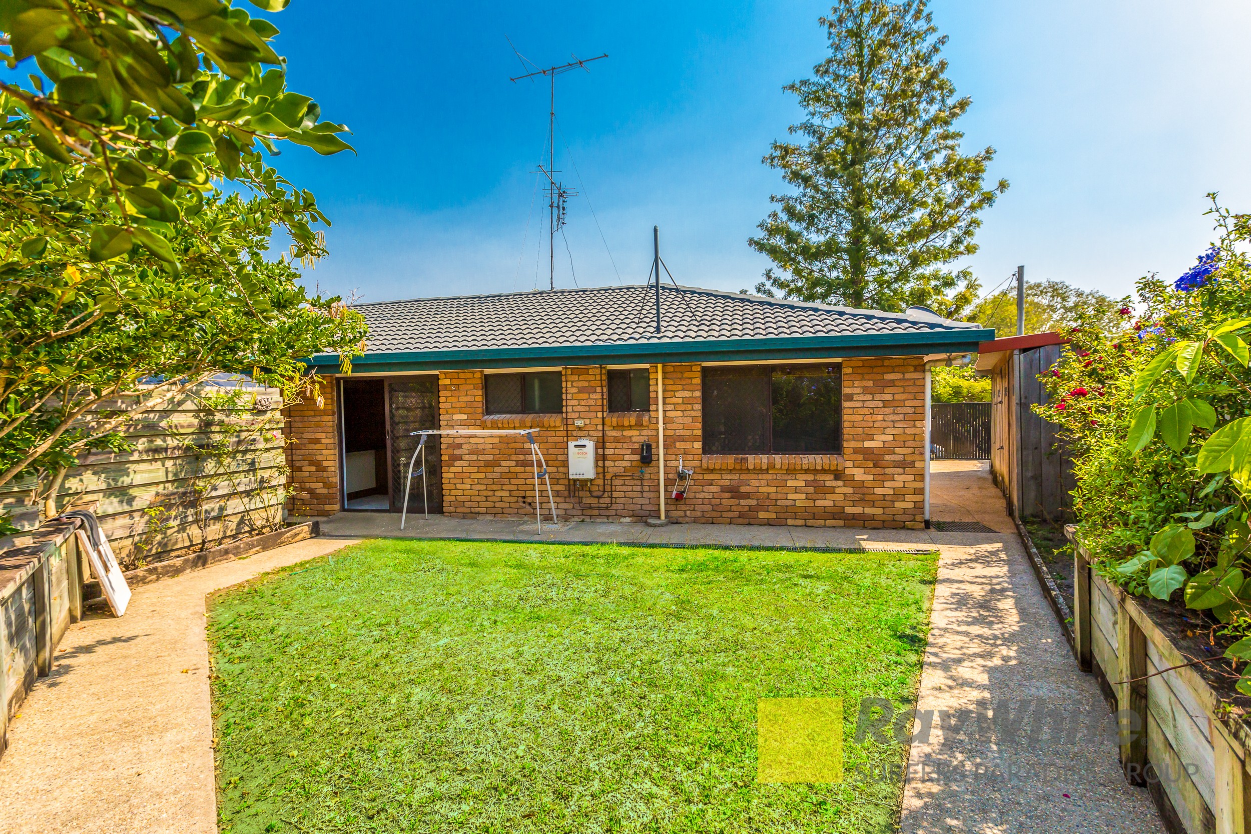 25 Terrigal Crescent, Southport, QLD 4215