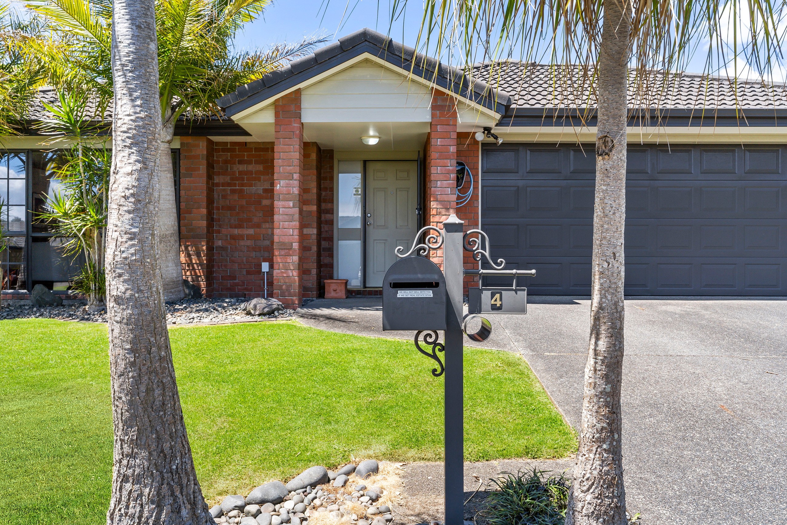 4 Greta Banks Place, Wattle Downs, Manukau City