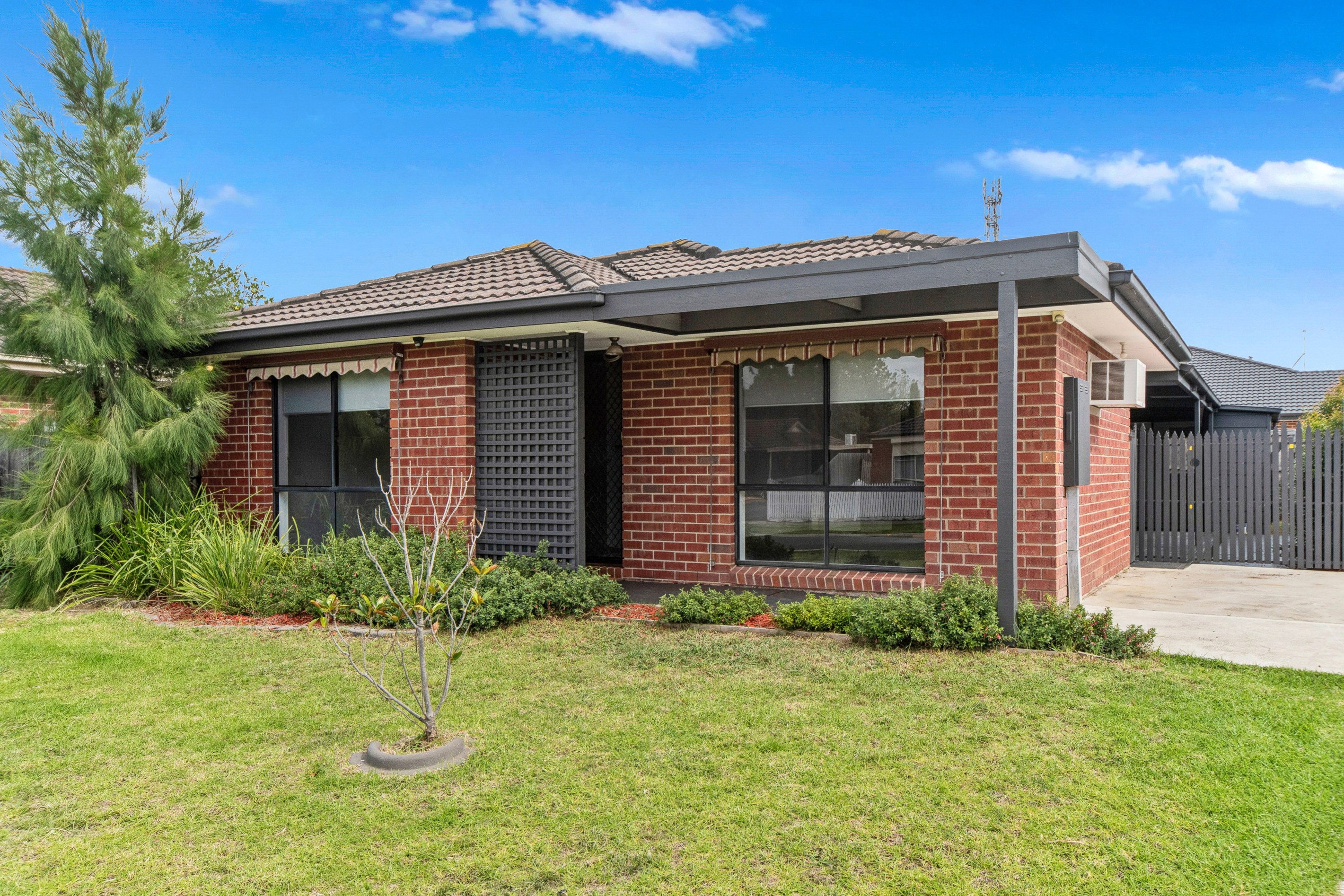 1/15 Conferta Court, Cranbourne West, VIC 3977